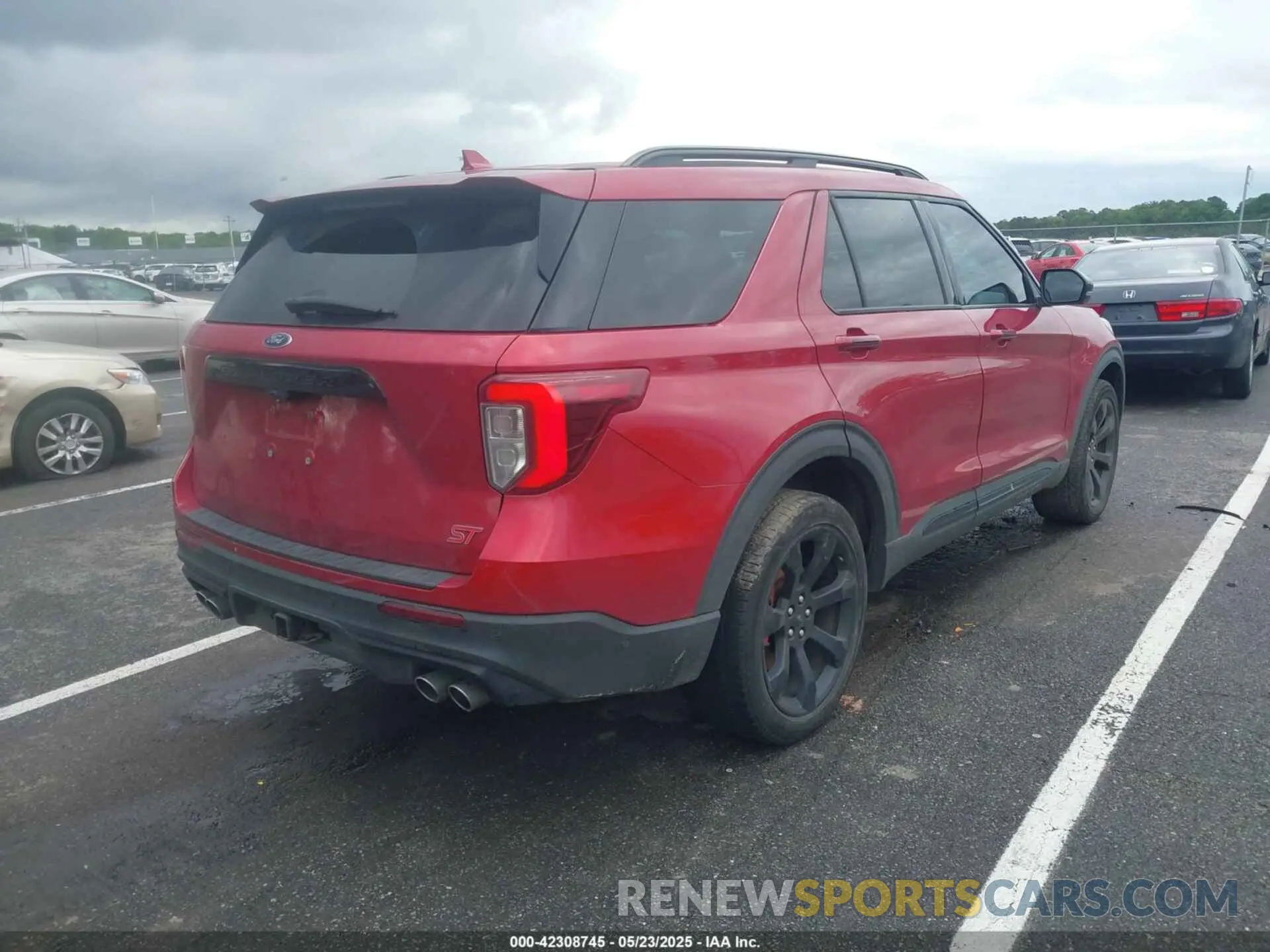 4 Photograph of a damaged car 1FM5K8GC5LGA65481 FORD EXPLORER 2020
