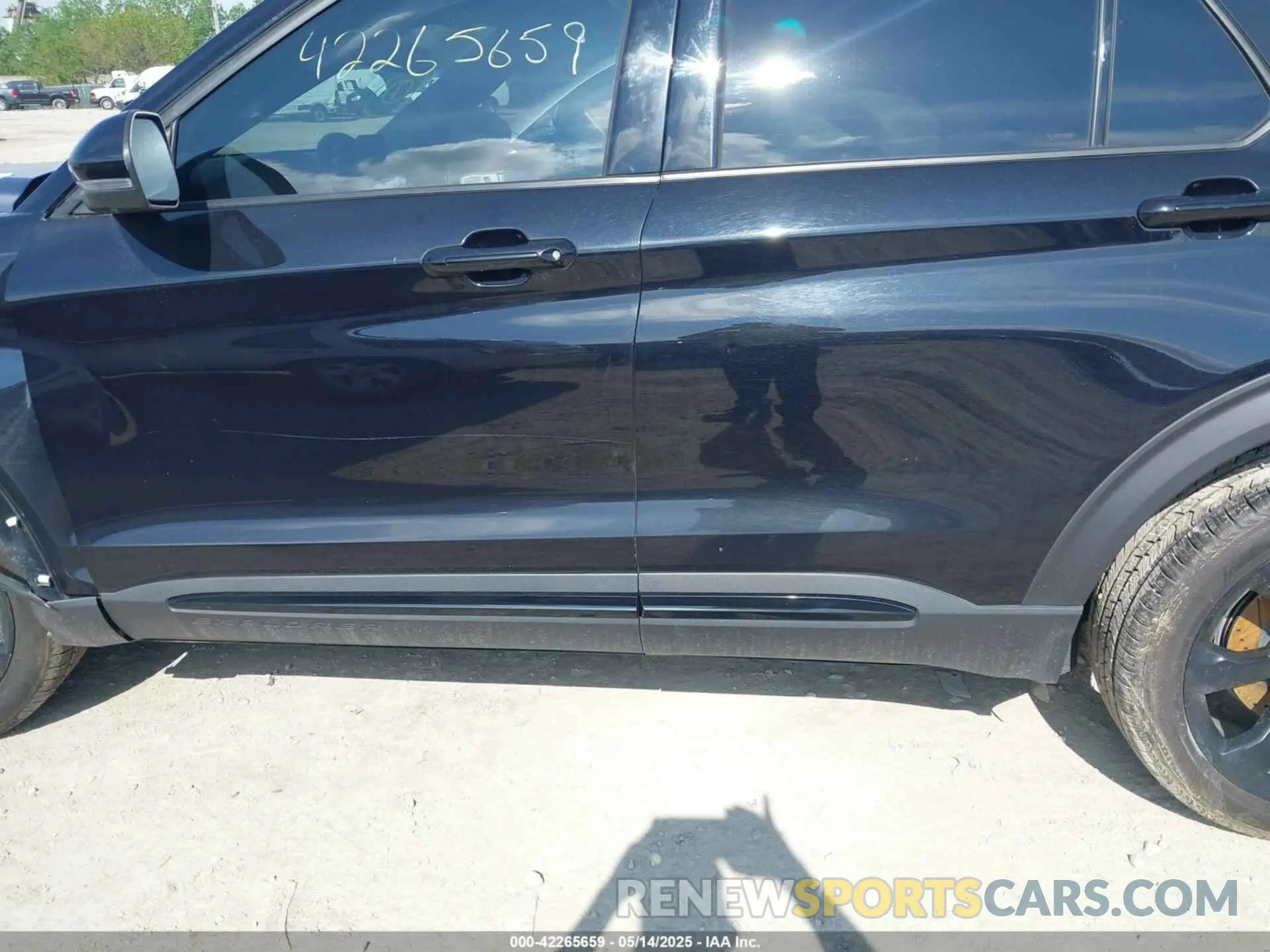 14 Photograph of a damaged car 1FM5K8GC5LGB57884 FORD EXPLORER 2020