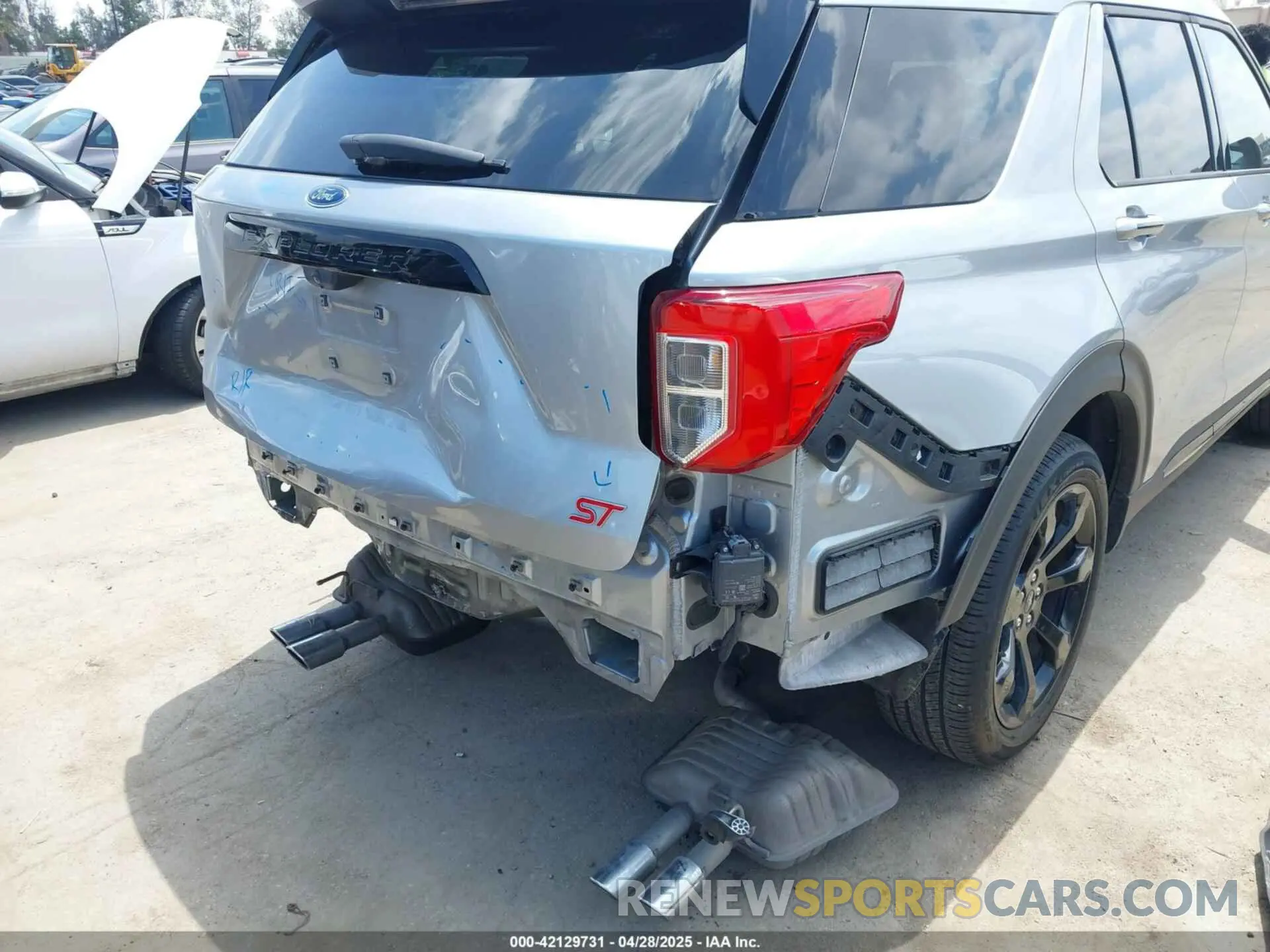 6 Photograph of a damaged car 1FM5K8GC5LGC47522 FORD EXPLORER 2020