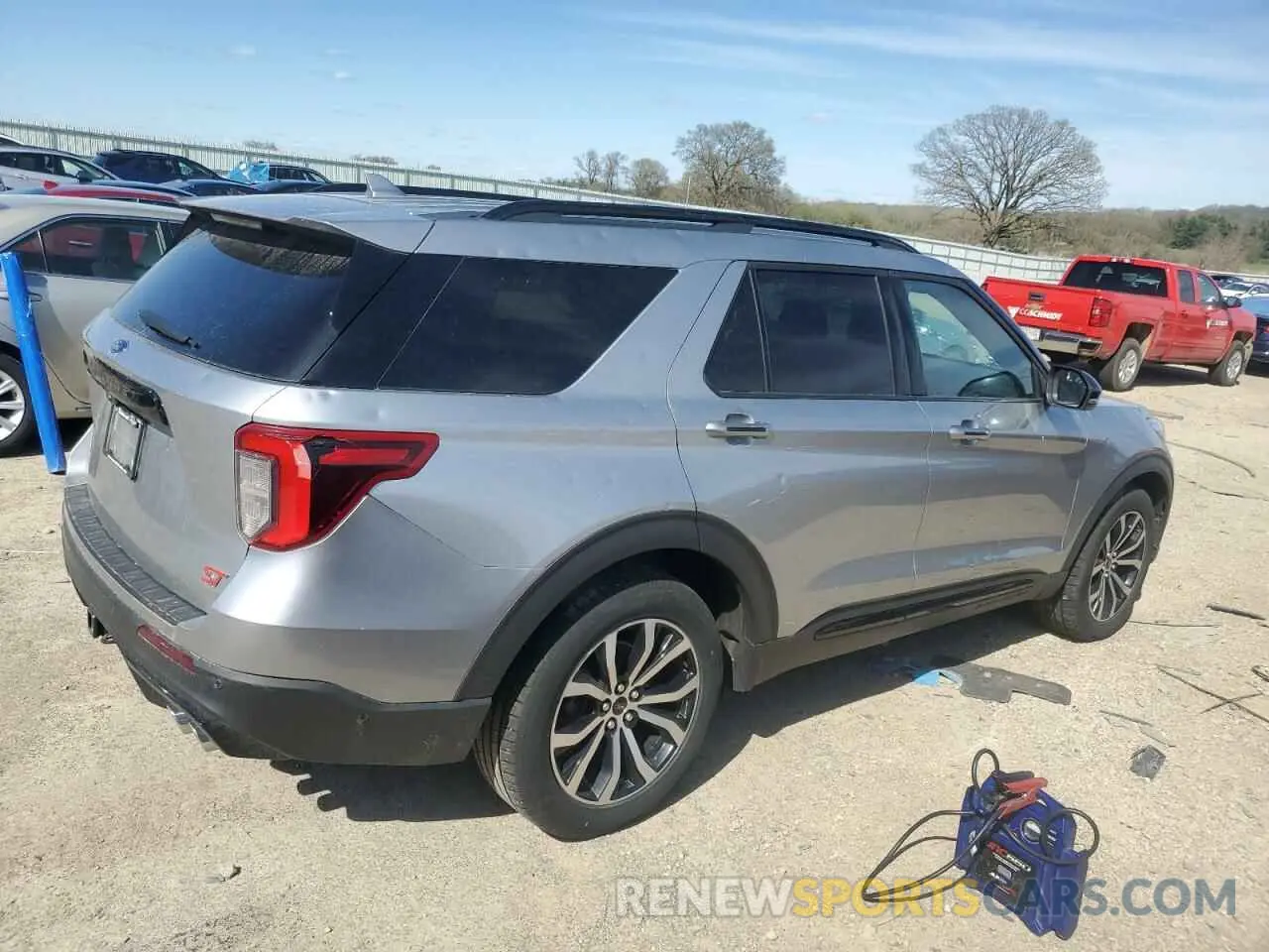 3 Photograph of a damaged car 1FM5K8GC6LGA05578 FORD EXPLORER 2020