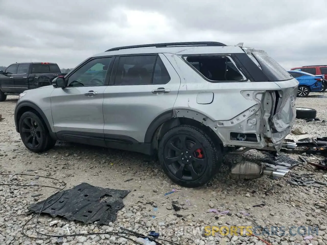 2 Photograph of a damaged car 1FM5K8GC8LGA00379 FORD EXPLORER 2020
