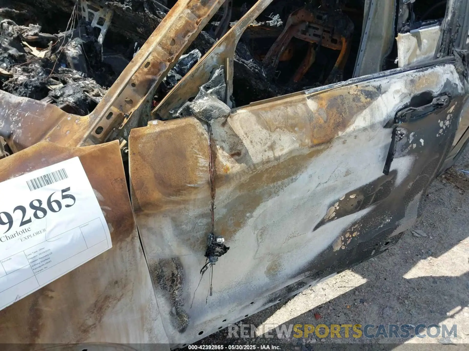 16 Photograph of a damaged car 1FM5K8GC9LGA10239 FORD EXPLORER 2020