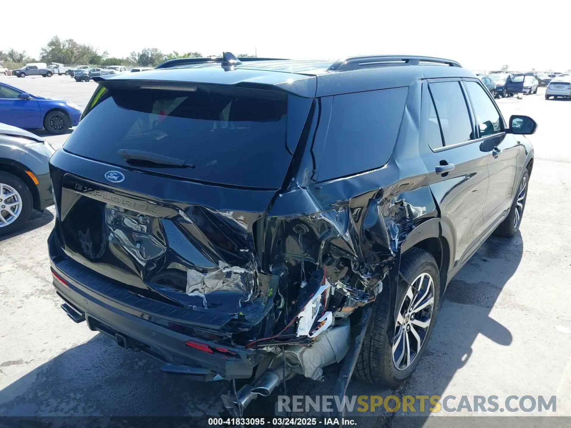 4 Photograph of a damaged car 1FM5K8GC9LGD04224 FORD EXPLORER 2020