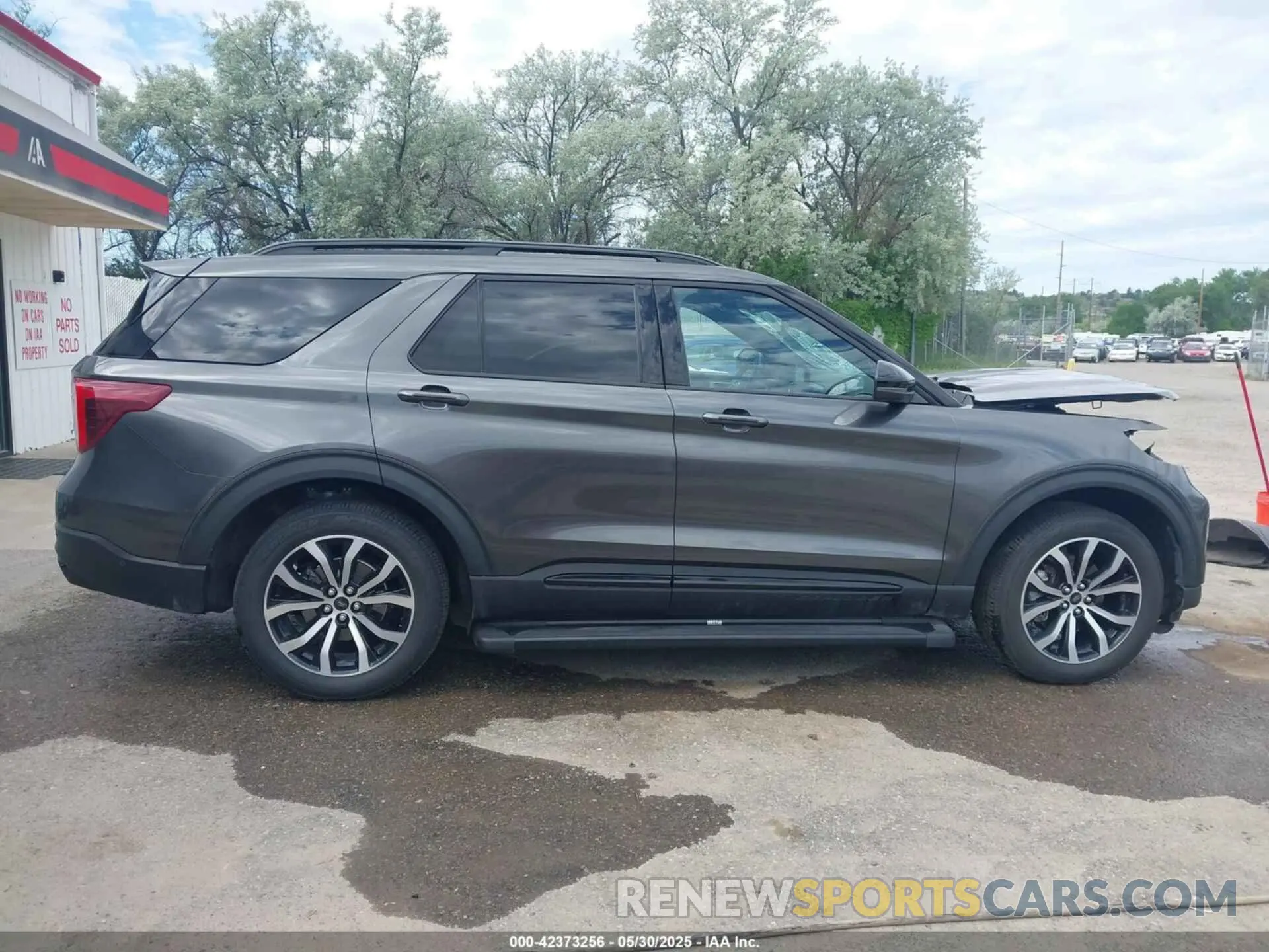 14 Photograph of a damaged car 1FM5K8GCXLGA17958 FORD EXPLORER 2020