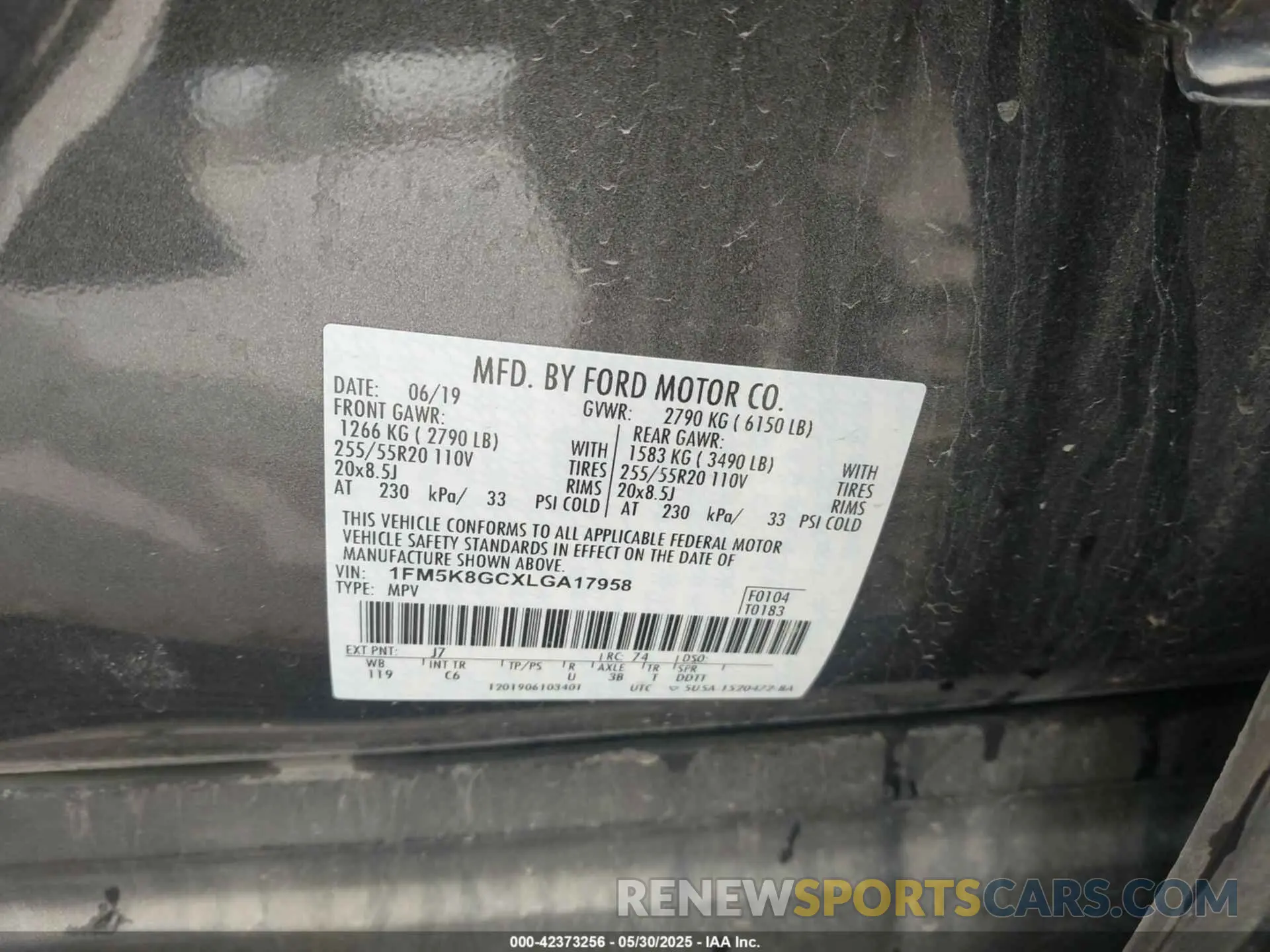 9 Photograph of a damaged car 1FM5K8GCXLGA17958 FORD EXPLORER 2020