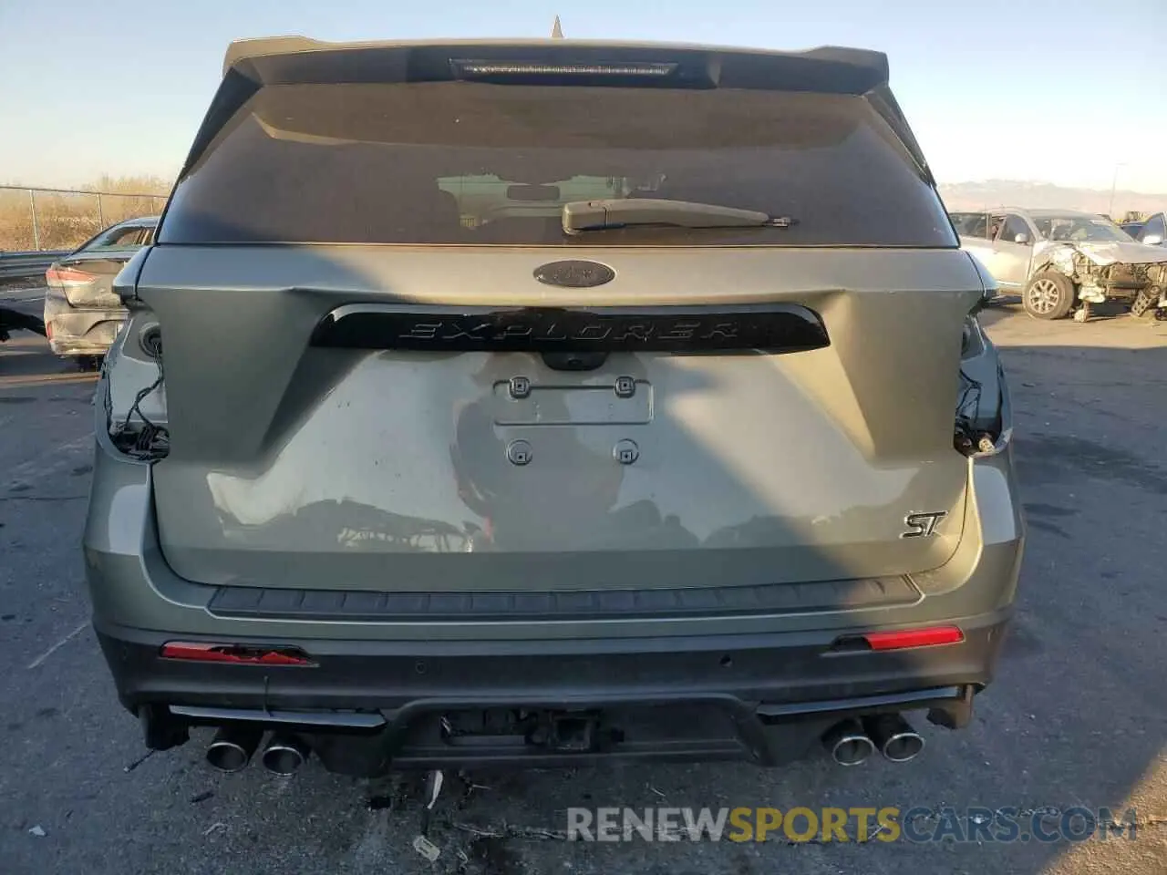 6 Photograph of a damaged car 1FM5K8GCXLGB29448 FORD EXPLORER 2020