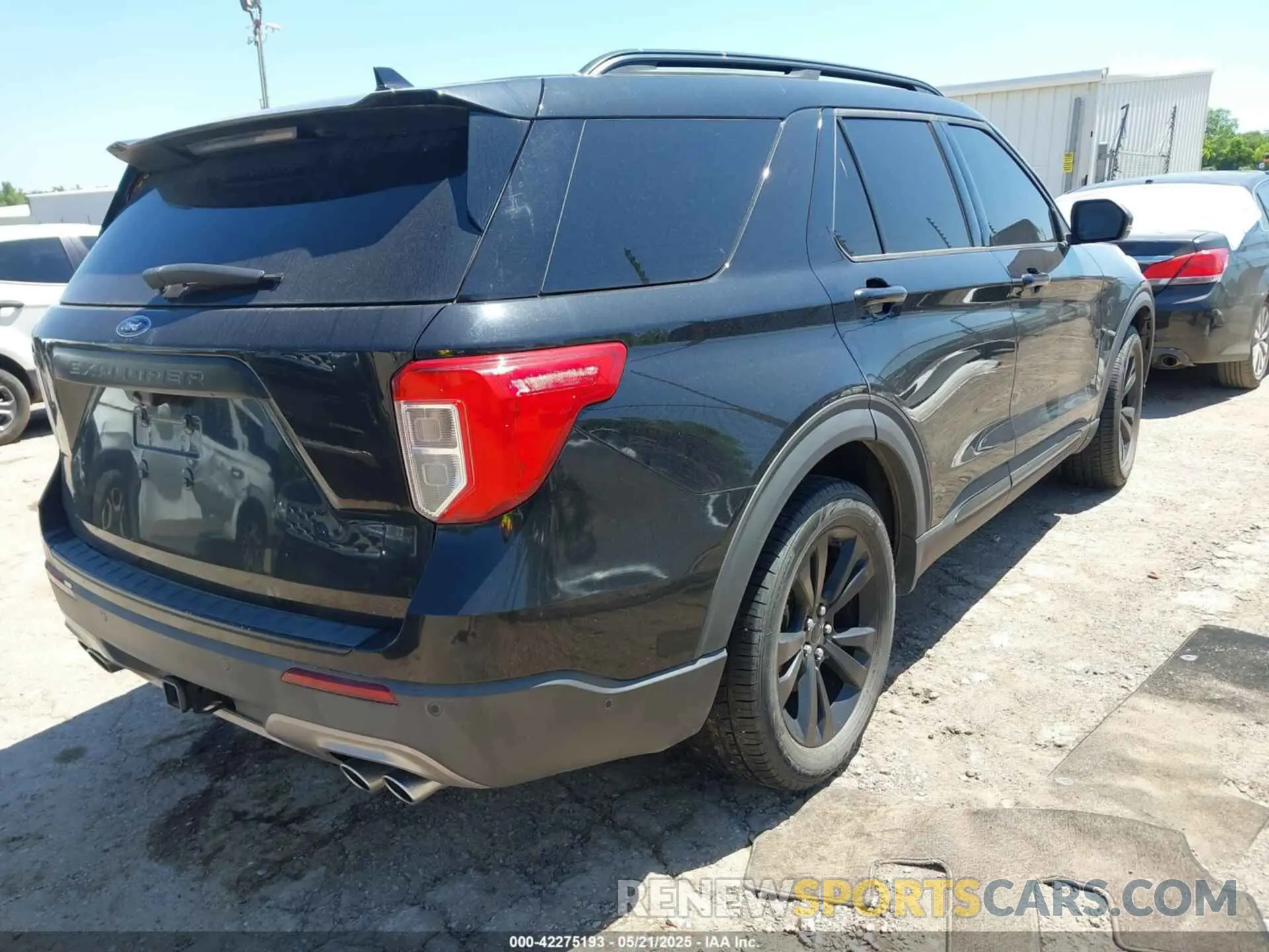 4 Photograph of a damaged car 1FM5K8HC3LGA27083 FORD EXPLORER 2020