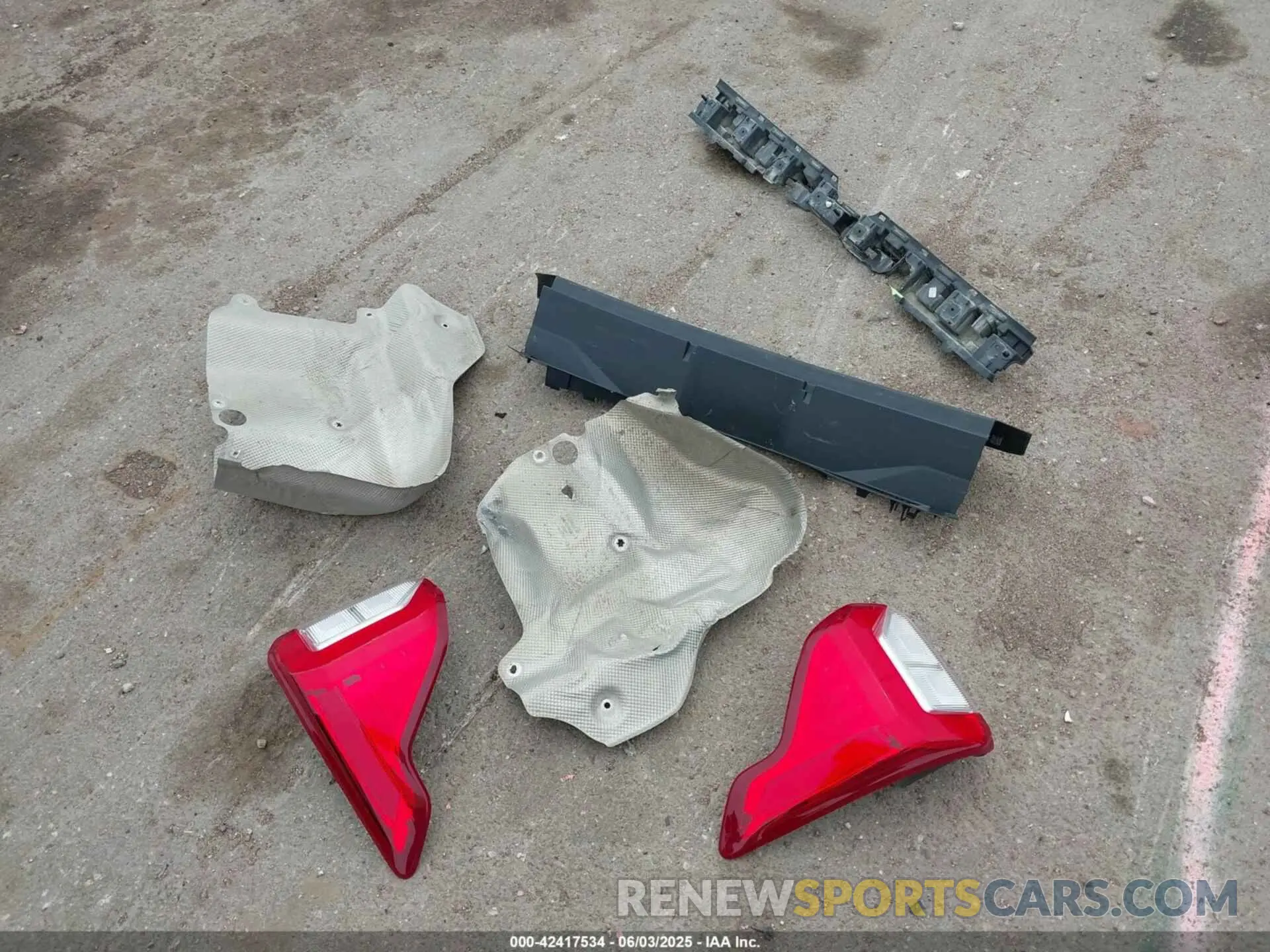 12 Photograph of a damaged car 1FM5K8HC4LGB21828 FORD EXPLORER 2020