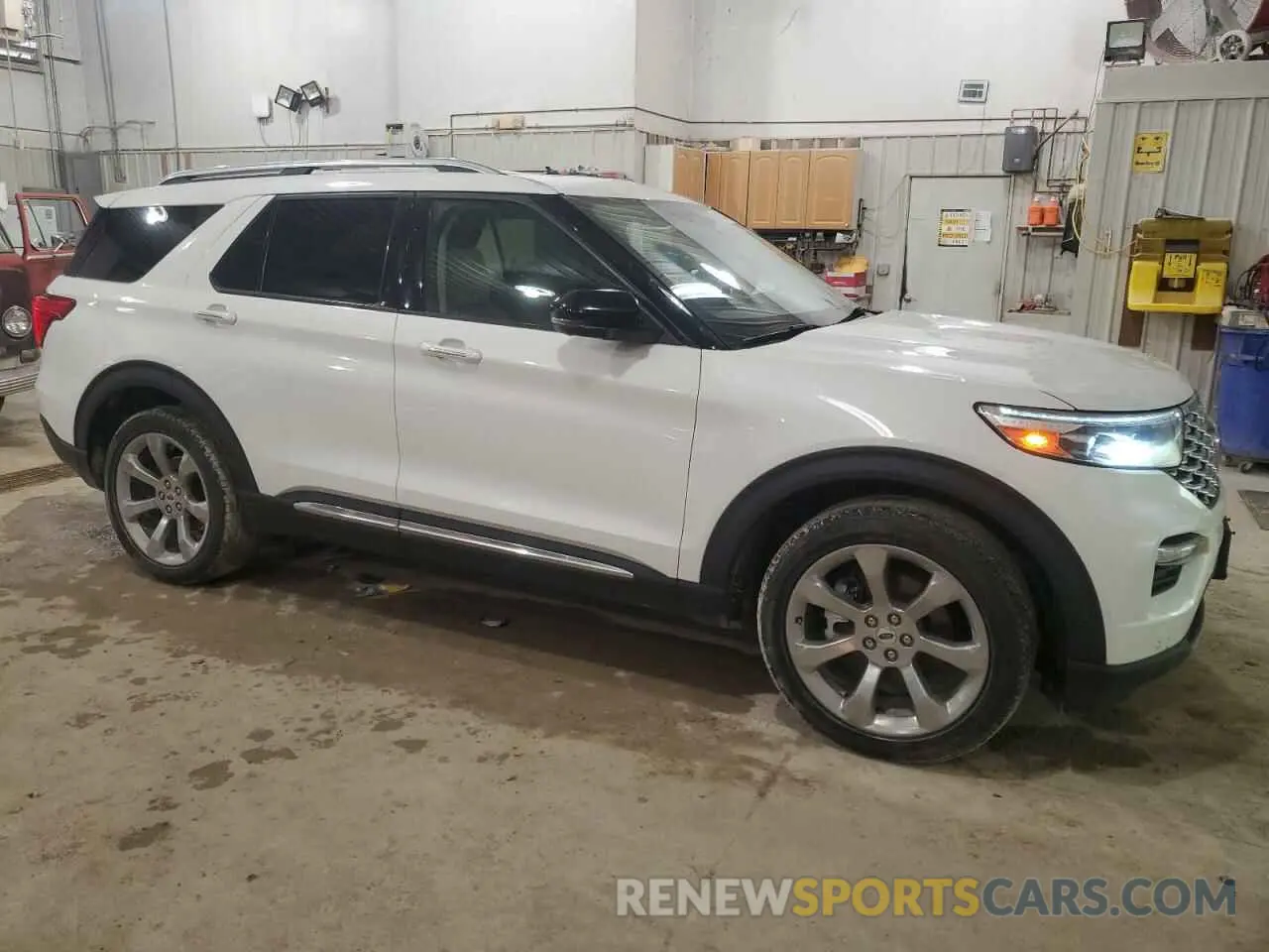 4 Photograph of a damaged car 1FM5K8HC9LGA03645 FORD EXPLORER 2020