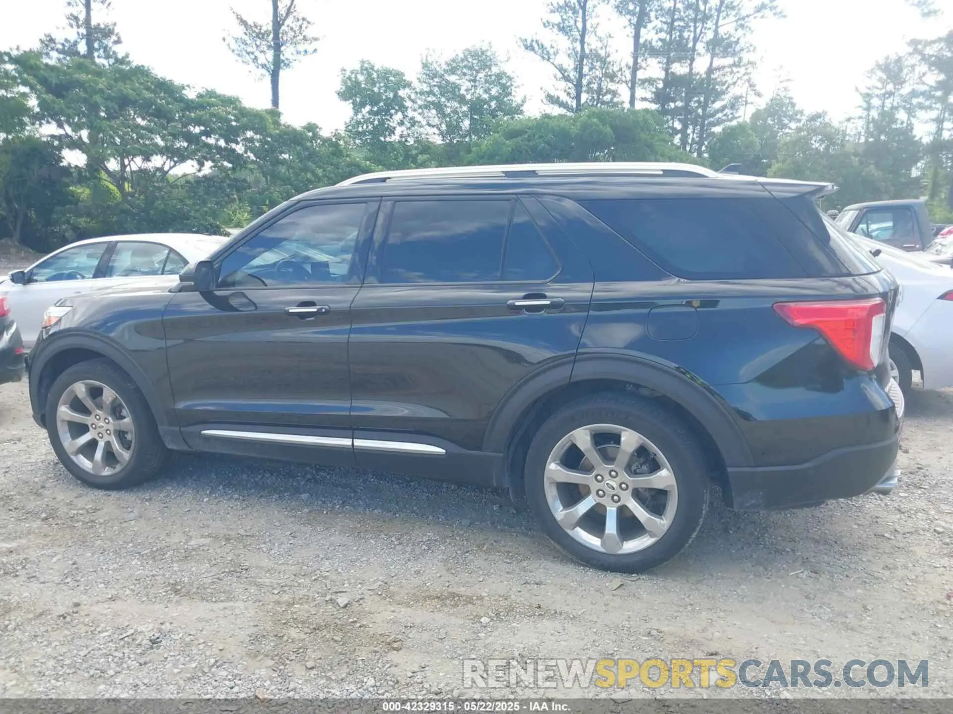 14 Photograph of a damaged car 1FM5K8HCXLGA34791 FORD EXPLORER 2020