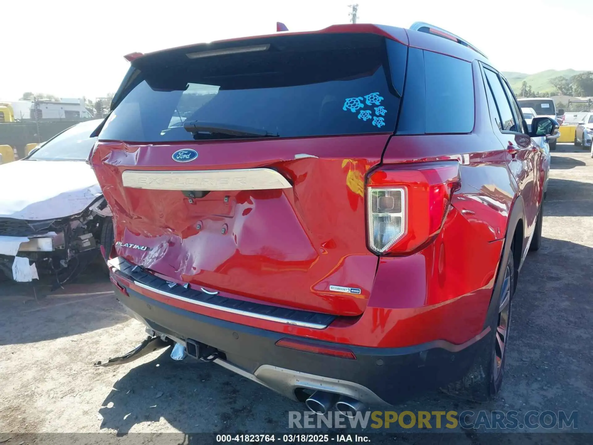 18 Photograph of a damaged car 1FM5K8HCXLGA82209 FORD EXPLORER 2020