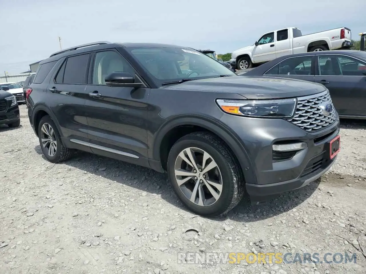 4 Photograph of a damaged car 1FM5K8HCXLGC28883 FORD EXPLORER 2020