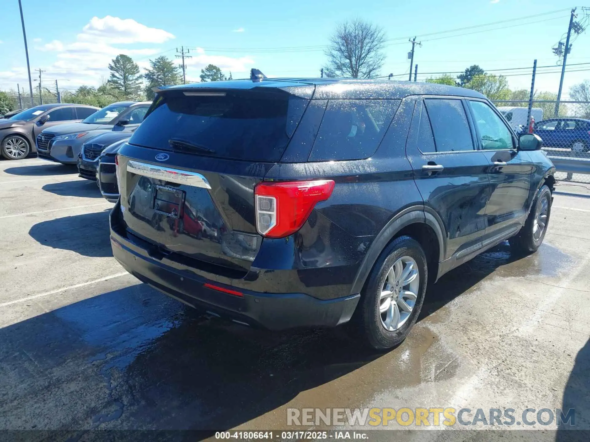 4 Photograph of a damaged car 1FMSK7BH0LGC74191 FORD EXPLORER 2020