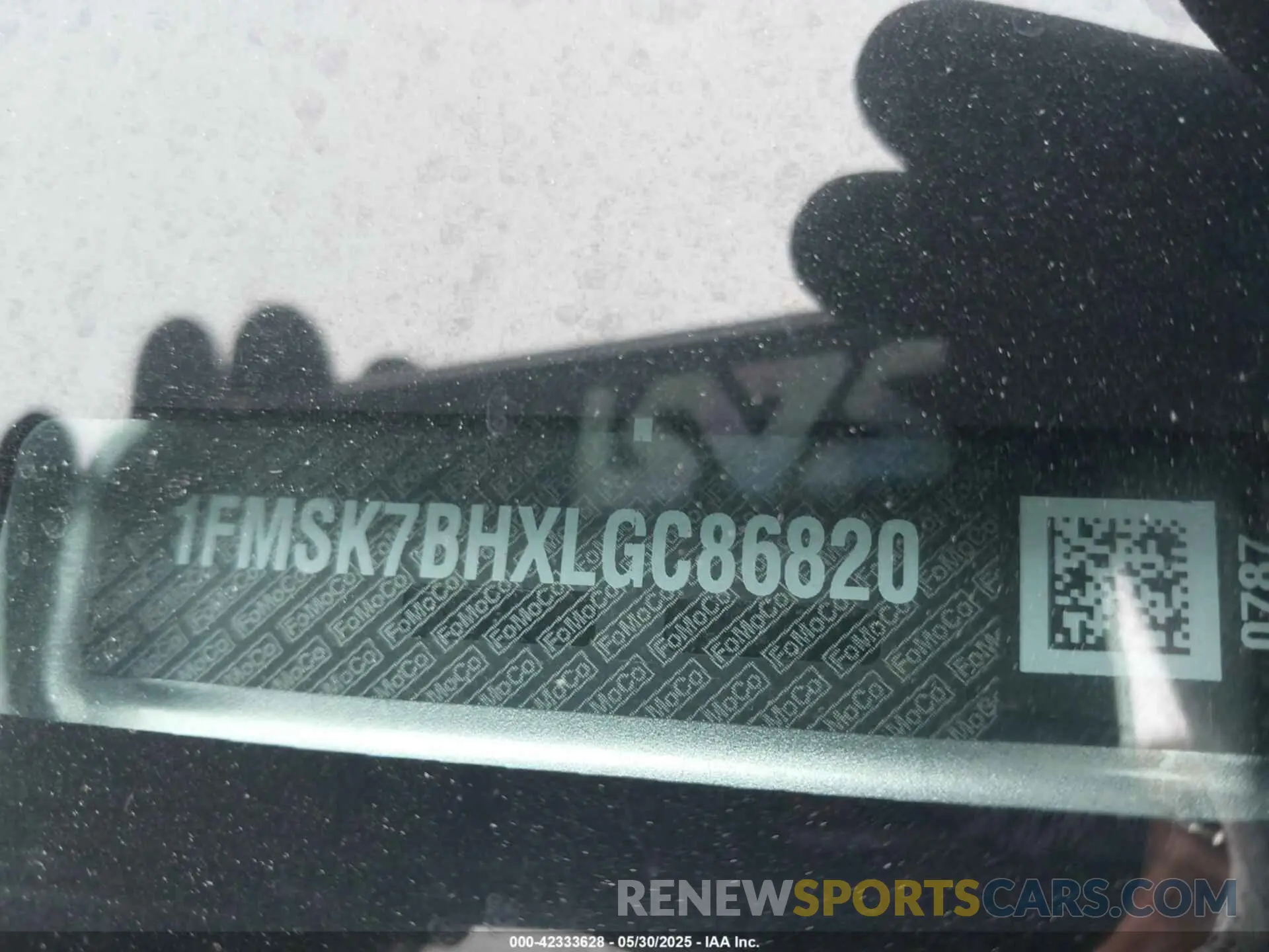 17 Photograph of a damaged car 1FMSK7BHXLGC86820 FORD EXPLORER 2020