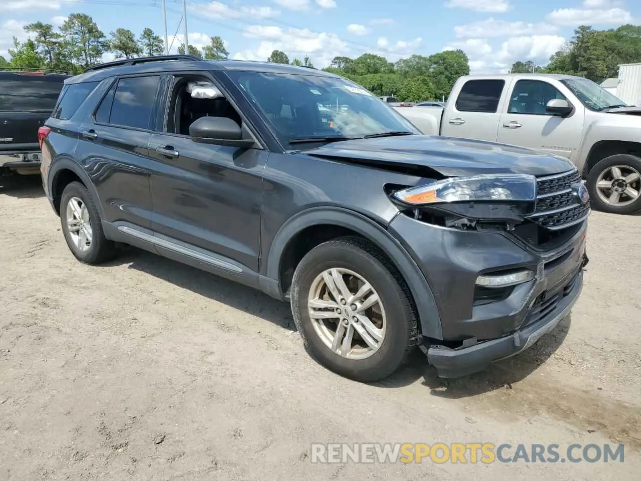 4 Photograph of a damaged car 1FMSK7DH0LGA38072 FORD EXPLORER 2020