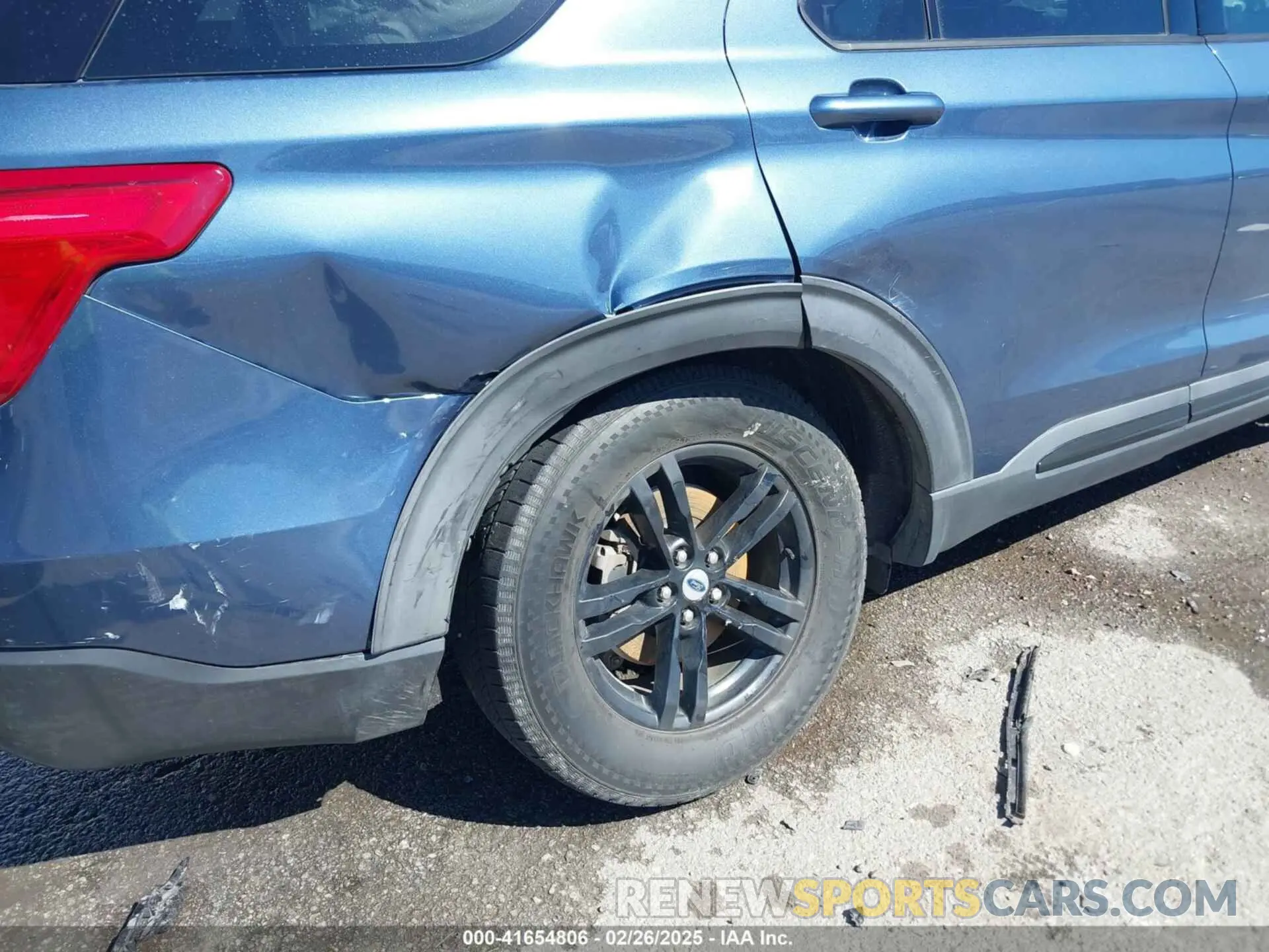 6 Photograph of a damaged car 1FMSK7DH0LGC41818 FORD EXPLORER 2020