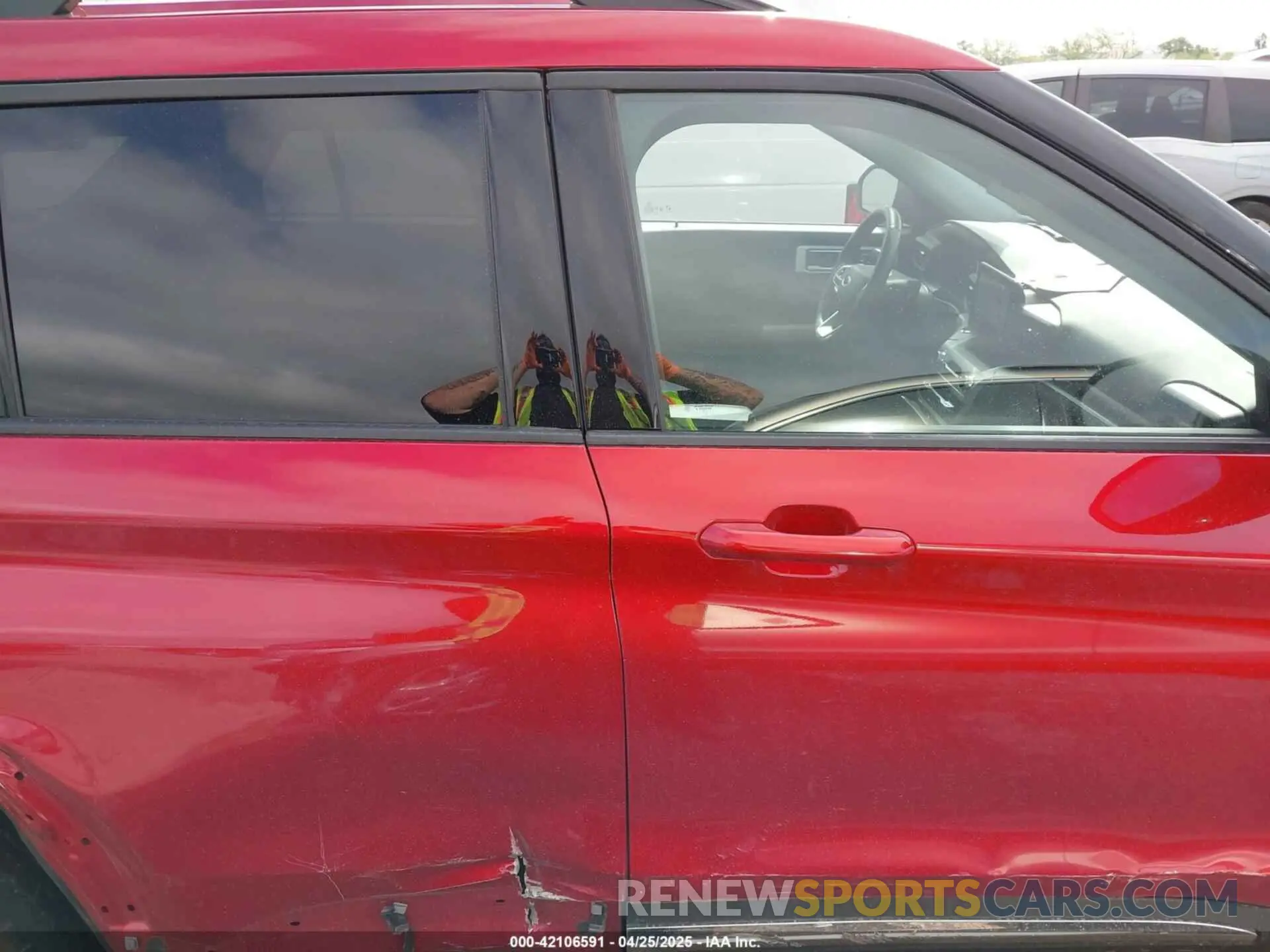 13 Photograph of a damaged car 1FMSK7DH0LGD05100 FORD EXPLORER 2020