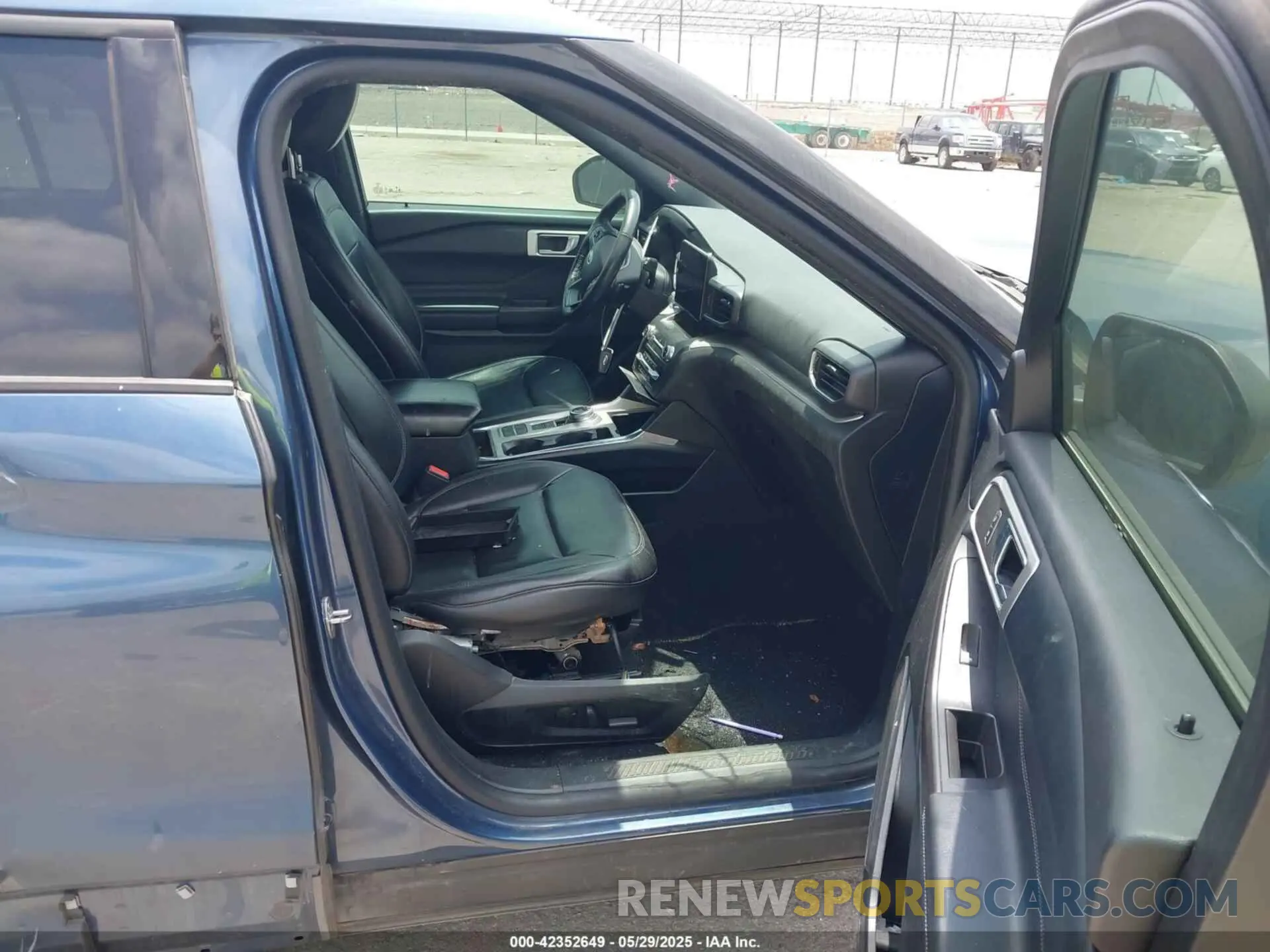 5 Photograph of a damaged car 1FMSK7DH1LGB20702 FORD EXPLORER 2020