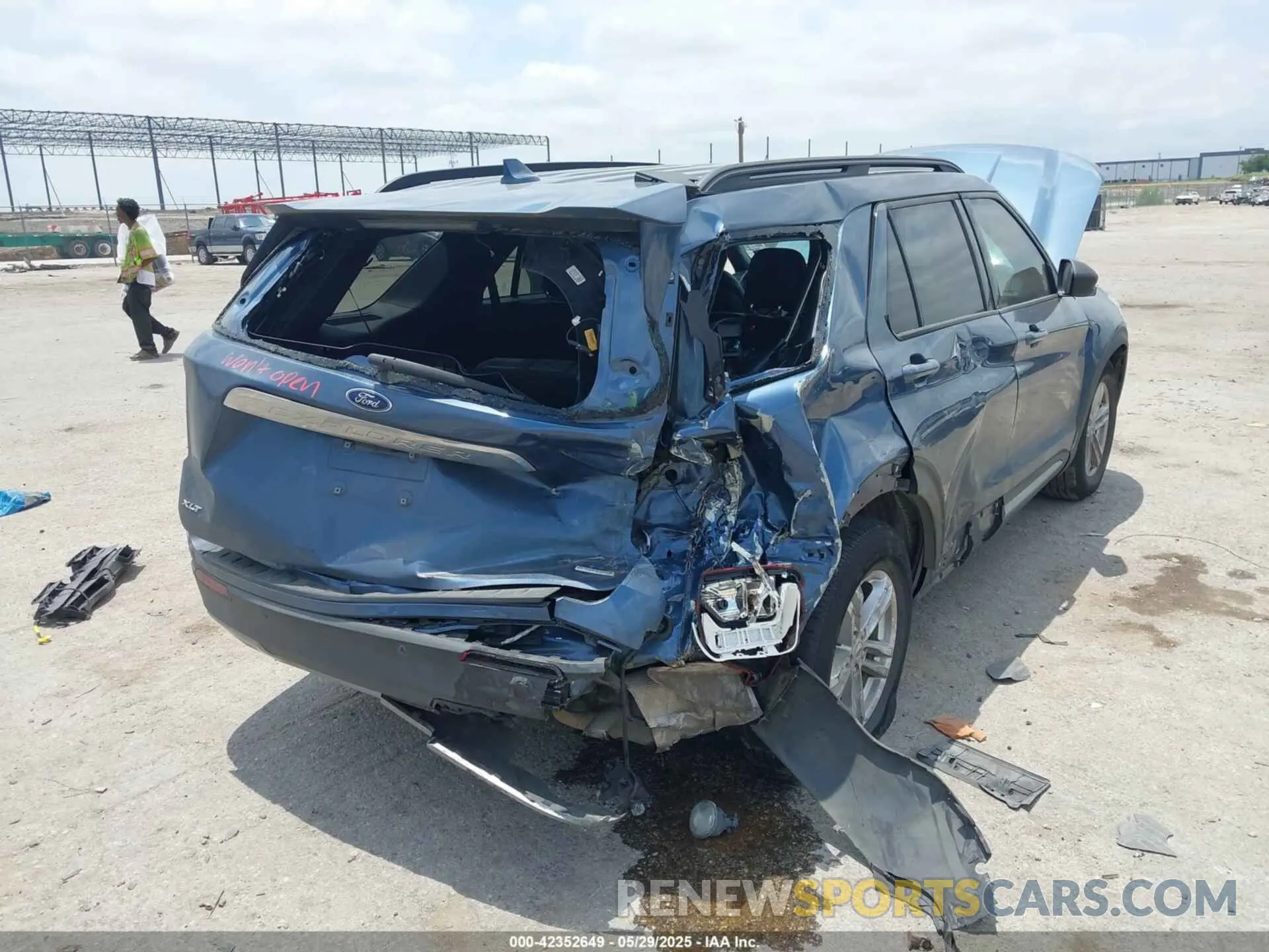 6 Photograph of a damaged car 1FMSK7DH1LGB20702 FORD EXPLORER 2020