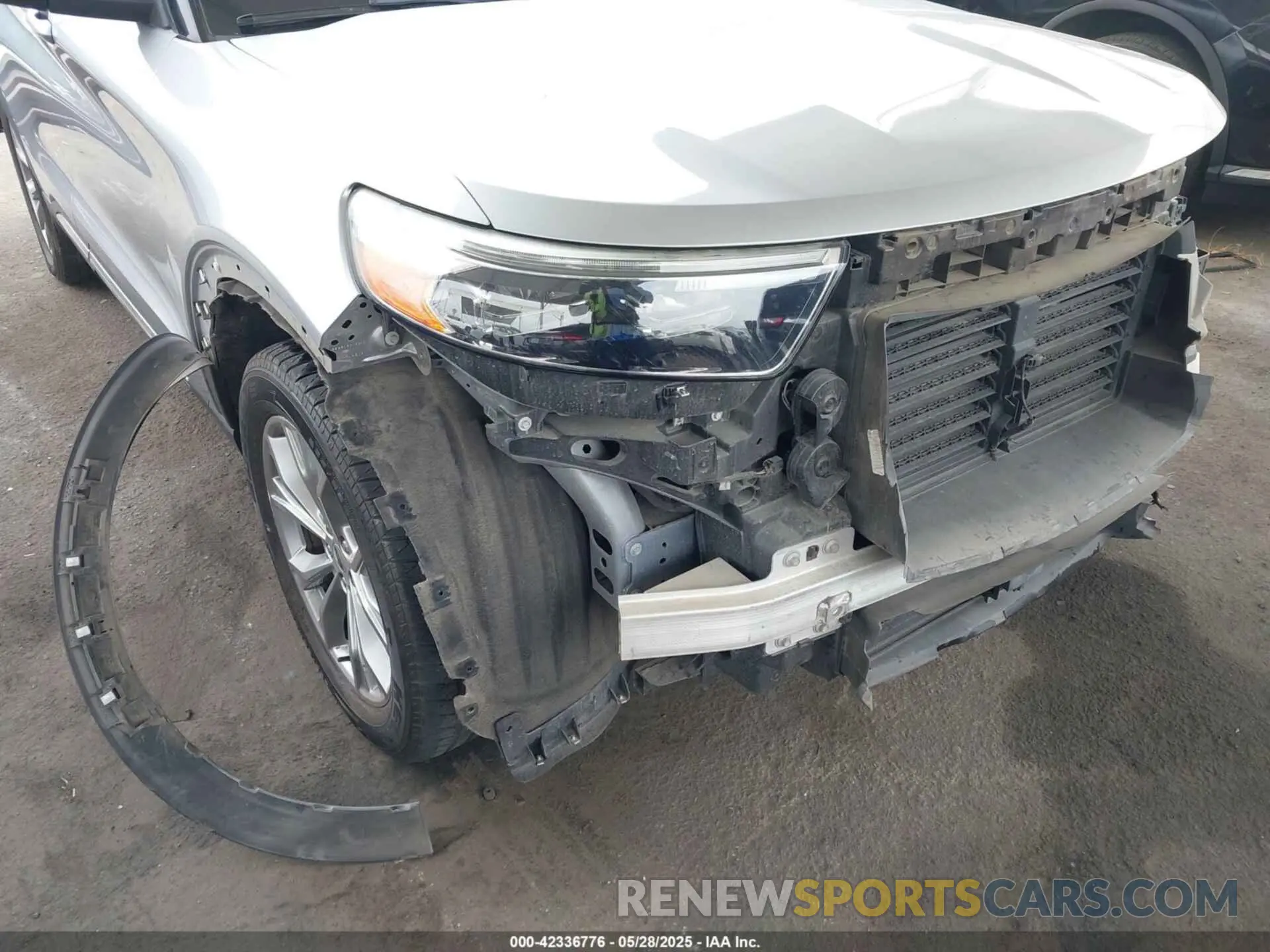 6 Photograph of a damaged car 1FMSK7DH2LGA17224 FORD EXPLORER 2020