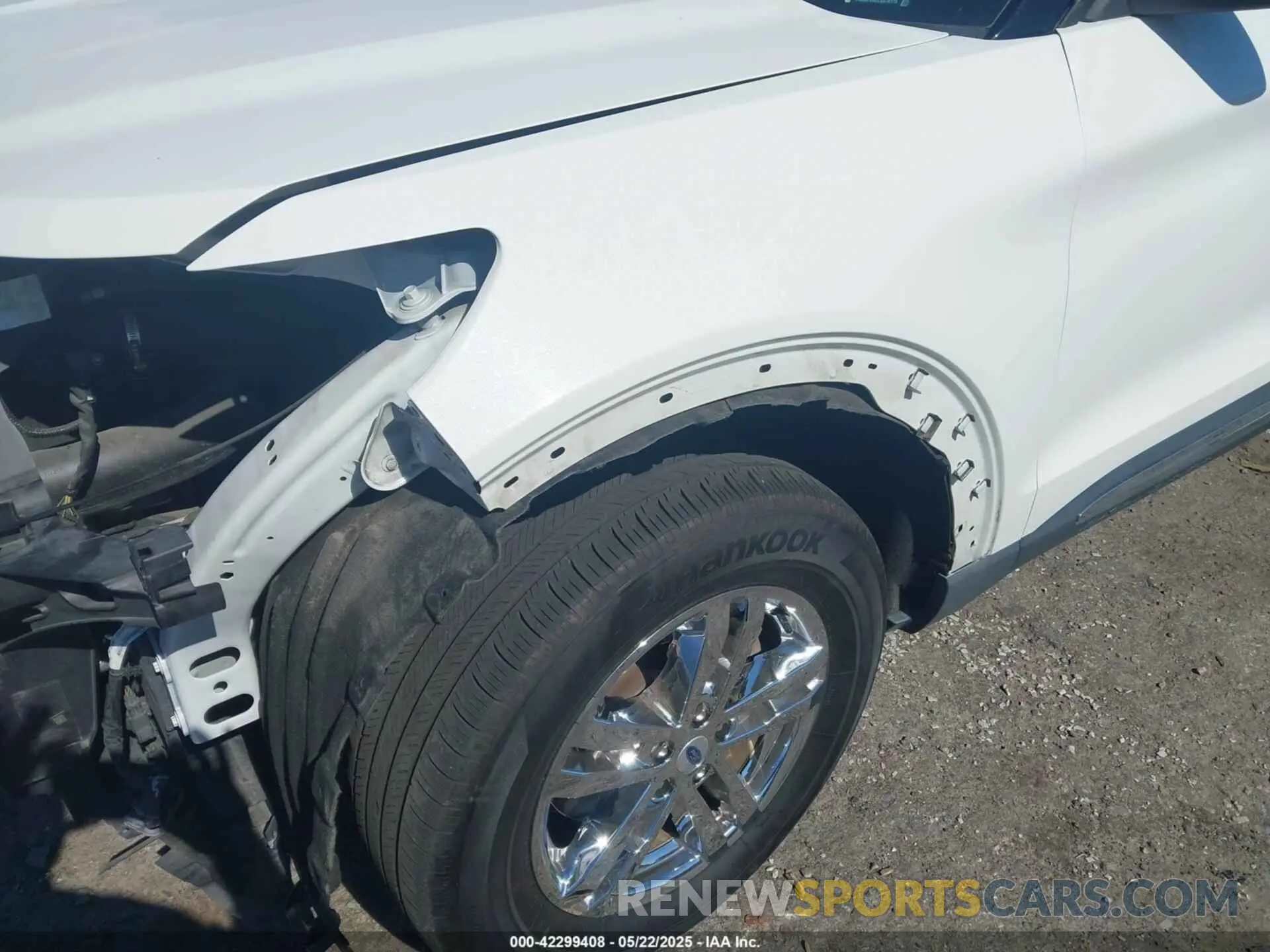 18 Photograph of a damaged car 1FMSK7DH2LGA76175 FORD EXPLORER 2020