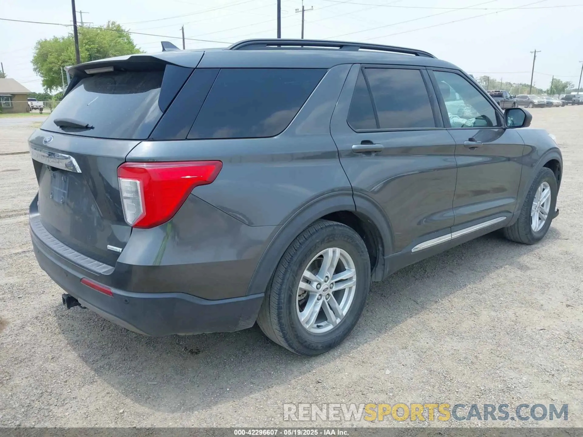 4 Photograph of a damaged car 1FMSK7DH2LGB93044 FORD EXPLORER 2020