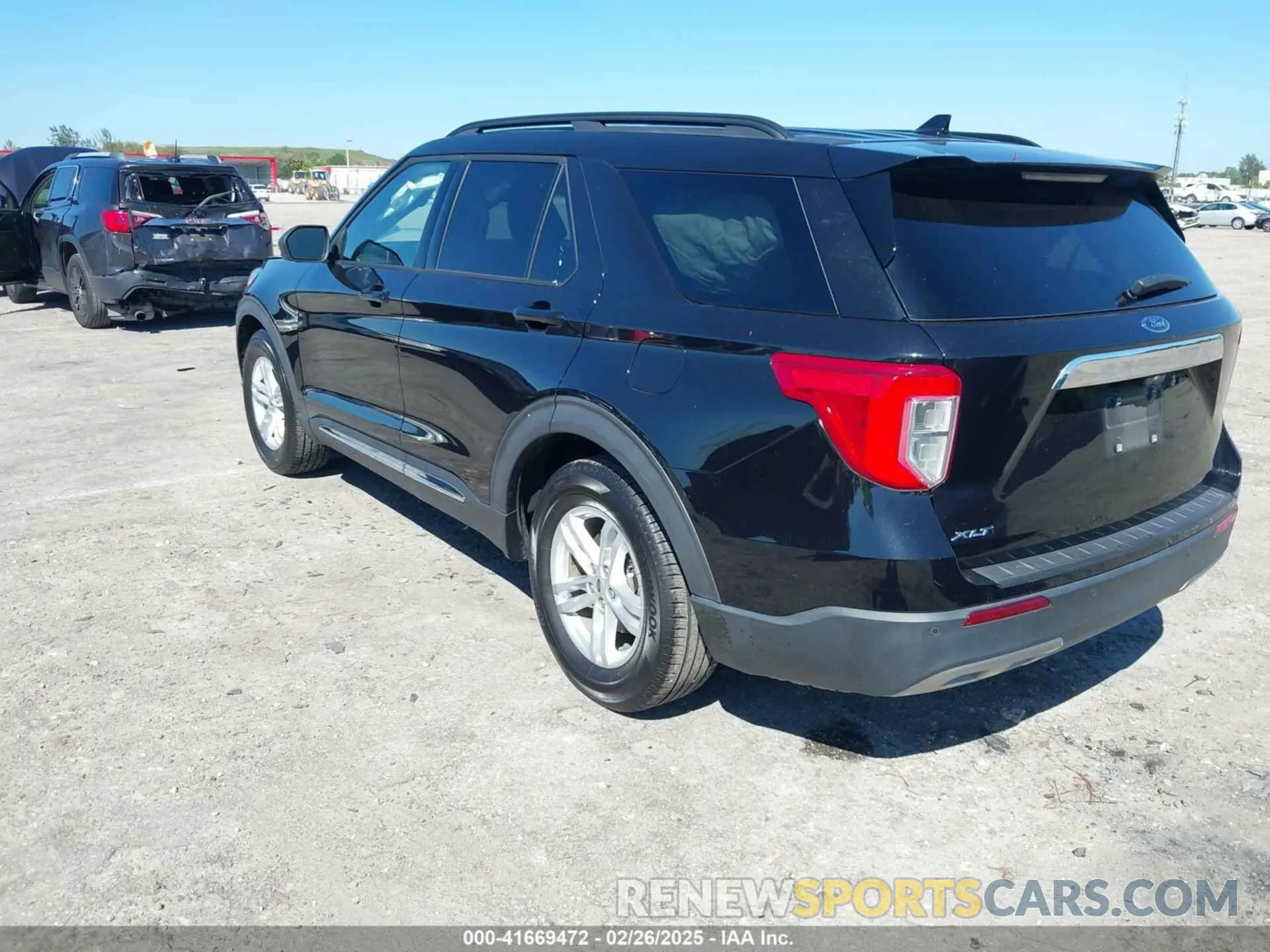 3 Photograph of a damaged car 1FMSK7DH2LGC22803 FORD EXPLORER 2020