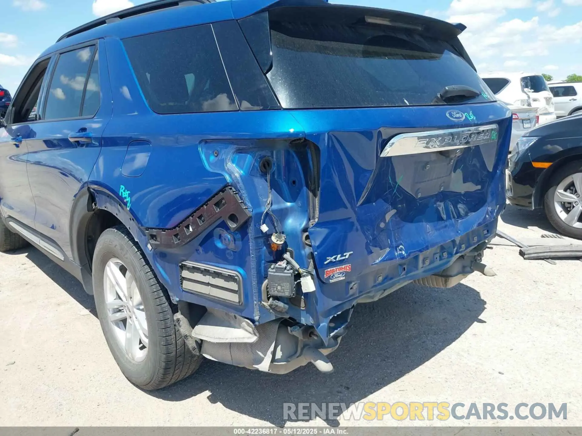 6 Photograph of a damaged car 1FMSK7DH3LGC79995 FORD EXPLORER 2020