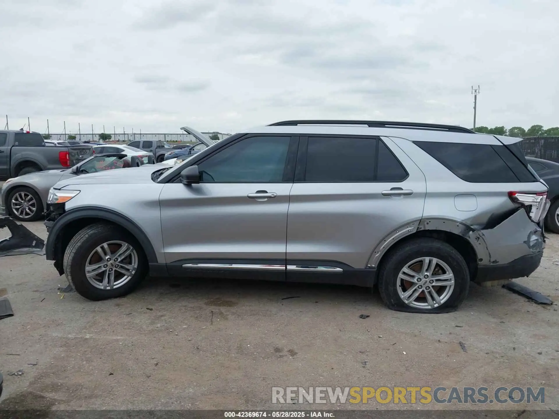 14 Photograph of a damaged car 1FMSK7DH4LGA20397 FORD EXPLORER 2020