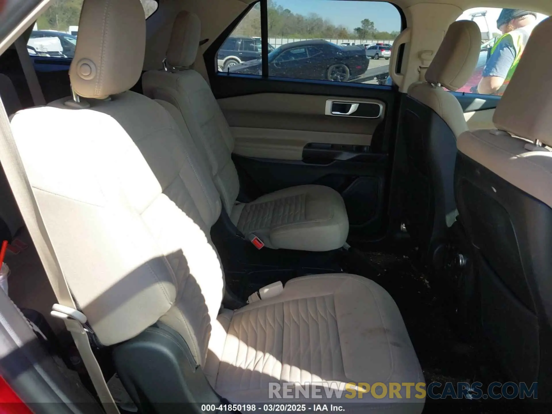 8 Photograph of a damaged car 1FMSK7DH4LGB80098 FORD EXPLORER 2020