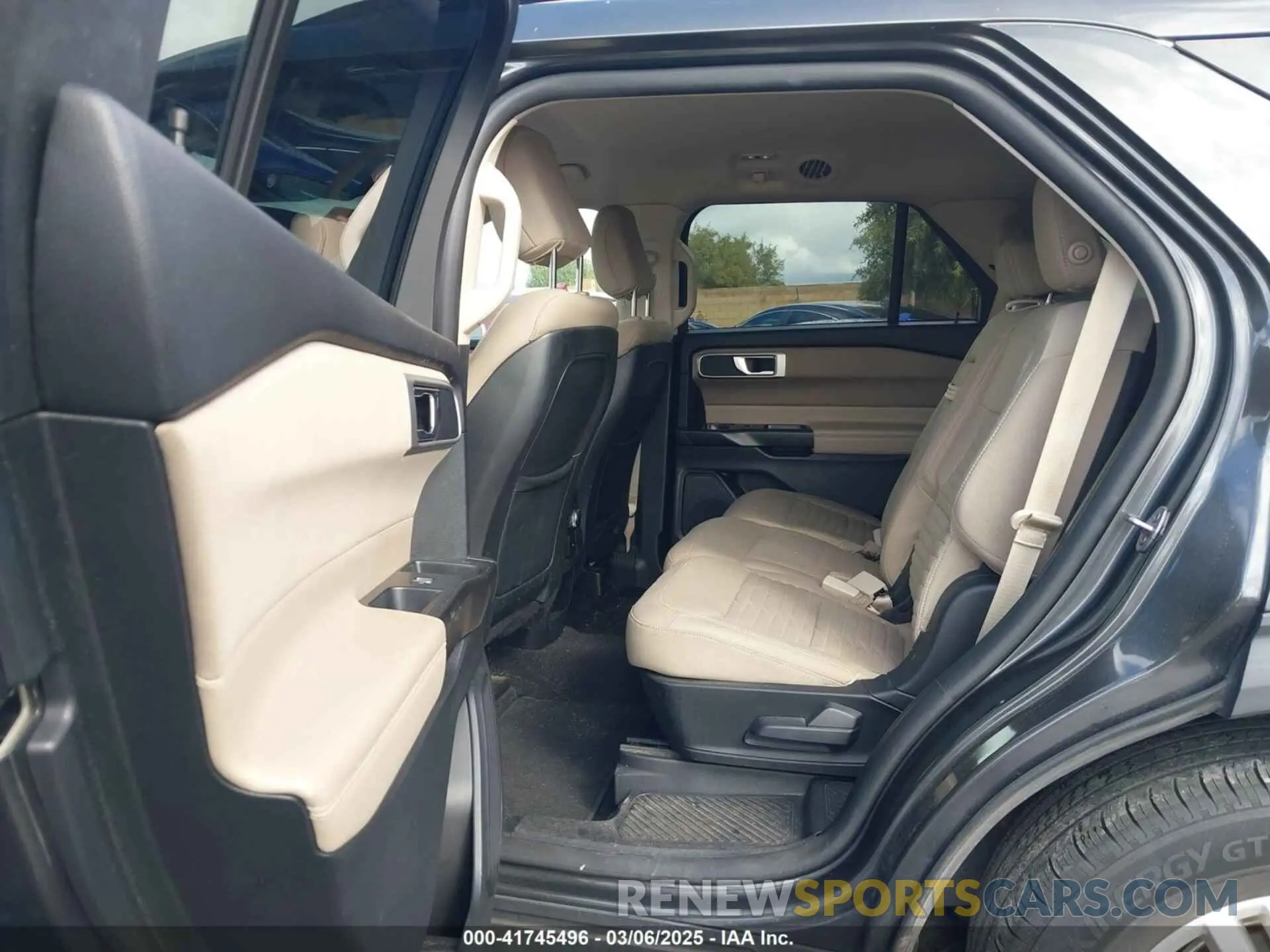 8 Photograph of a damaged car 1FMSK7DH4LGC30921 FORD EXPLORER 2020