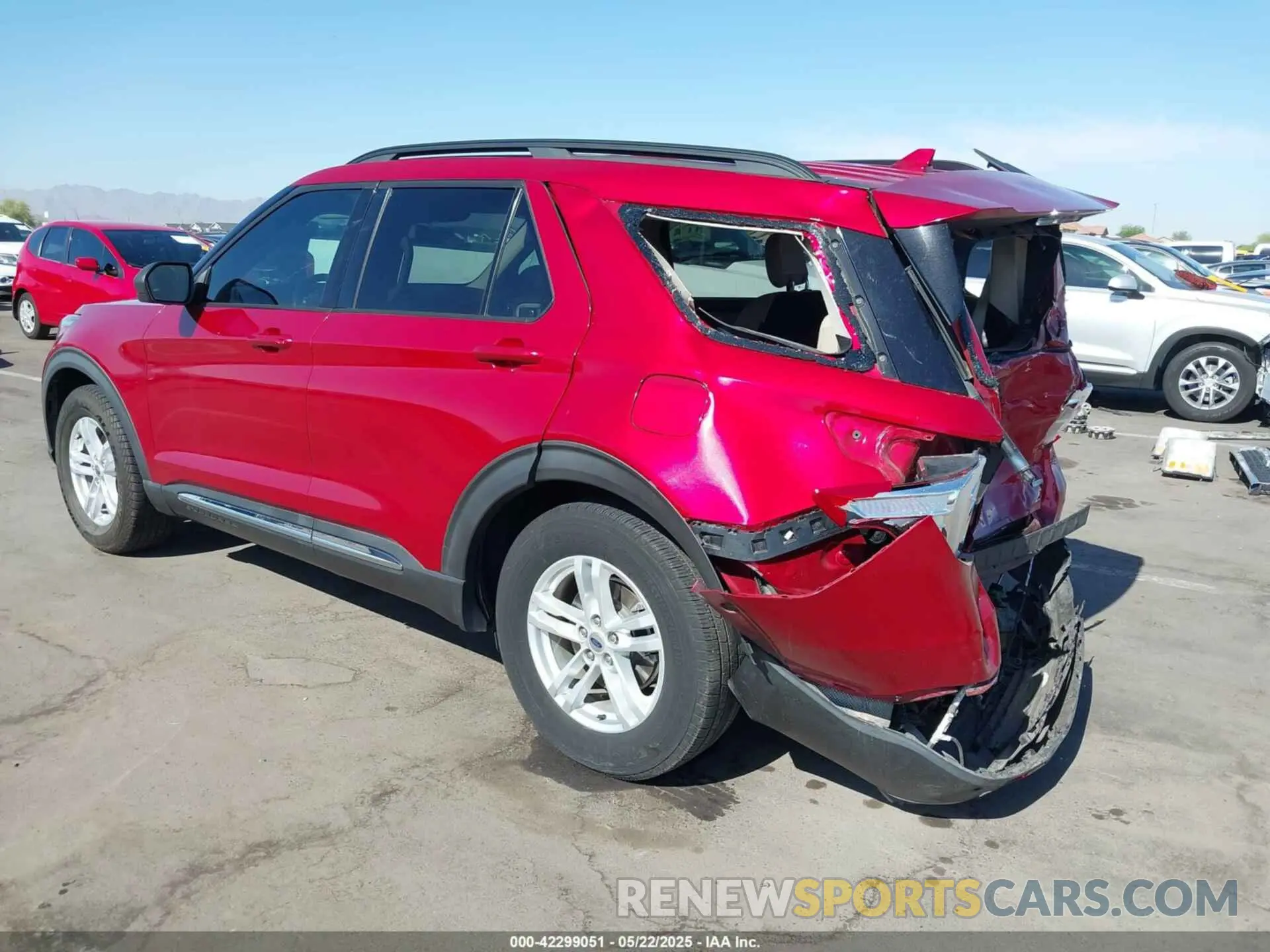 3 Photograph of a damaged car 1FMSK7DH5LGA61363 FORD EXPLORER 2020