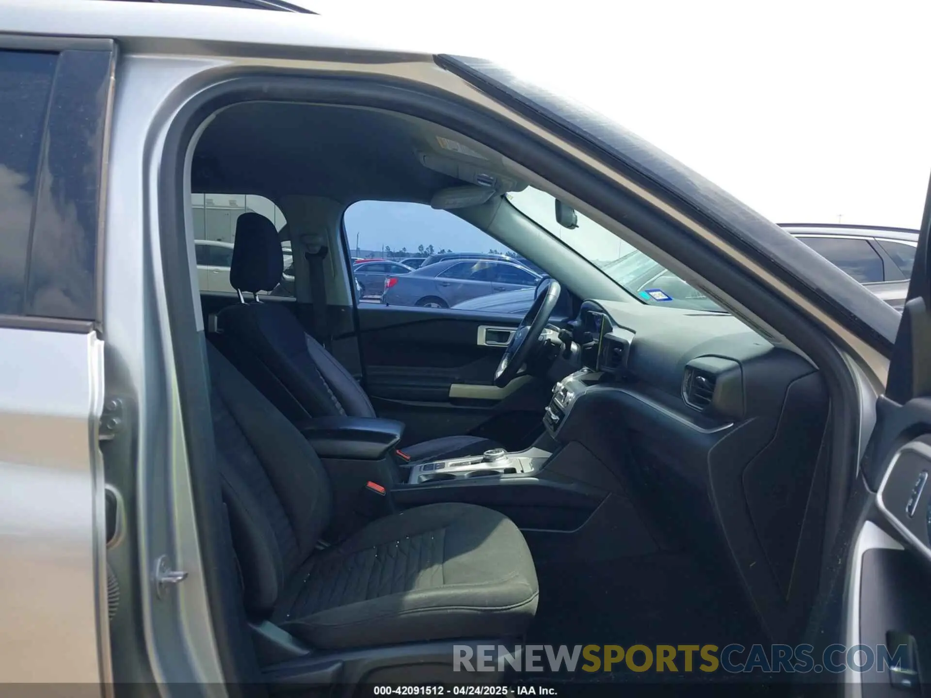 5 Photograph of a damaged car 1FMSK7DH5LGD05139 FORD EXPLORER 2020