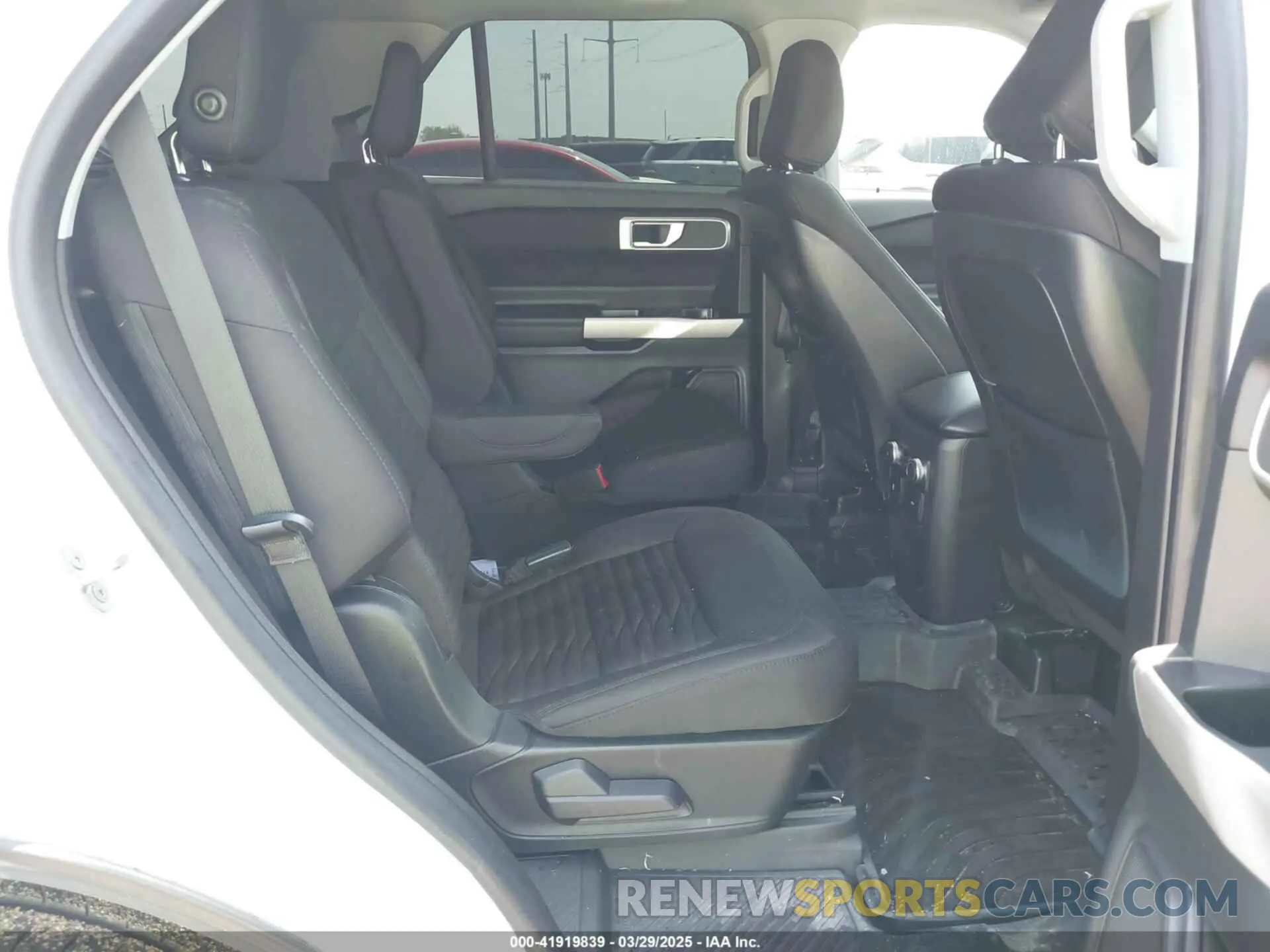 8 Photograph of a damaged car 1FMSK7DH6LGC89470 FORD EXPLORER 2020