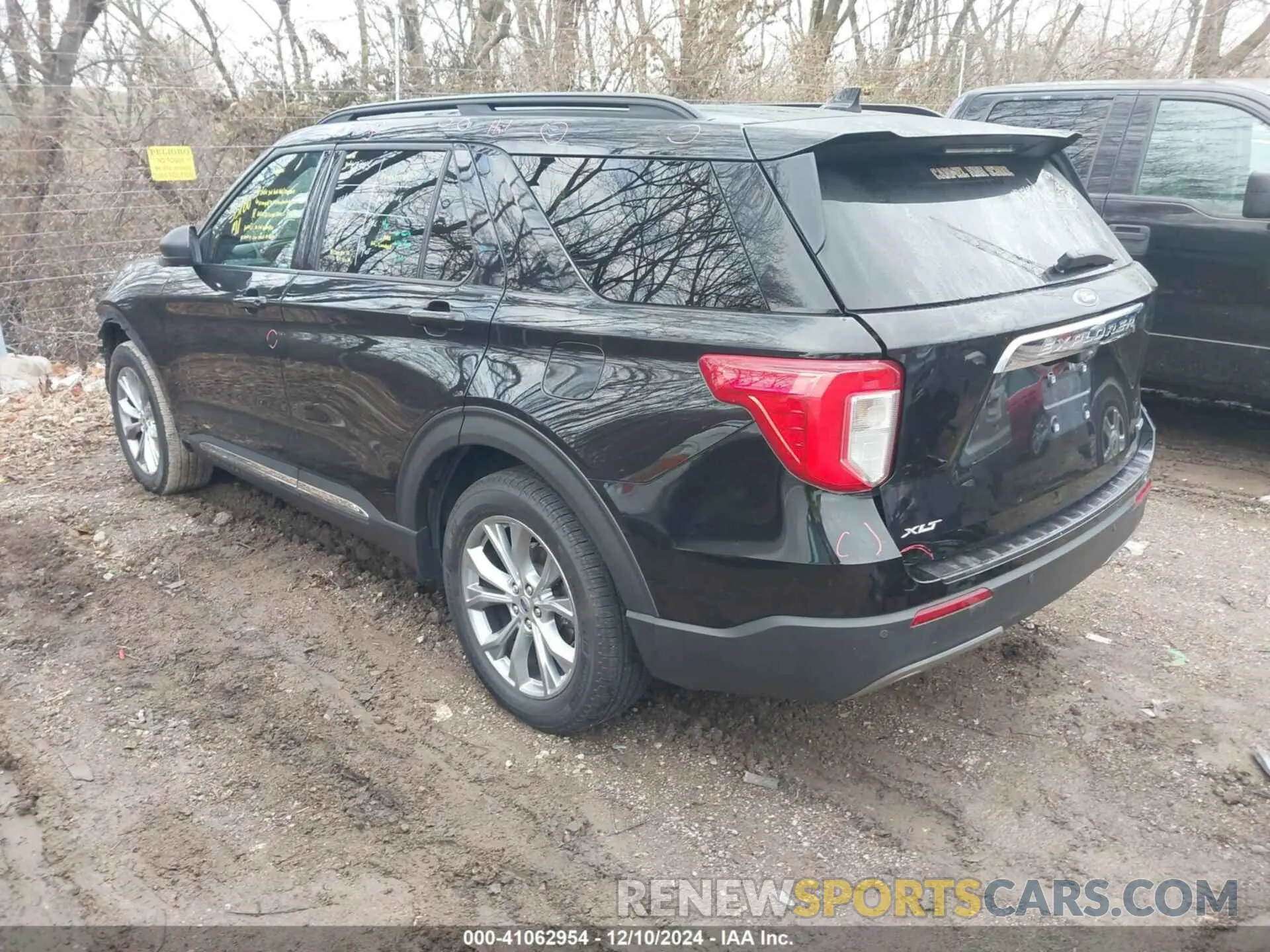 3 Photograph of a damaged car 1FMSK7DH7LGA60408 FORD EXPLORER 2020