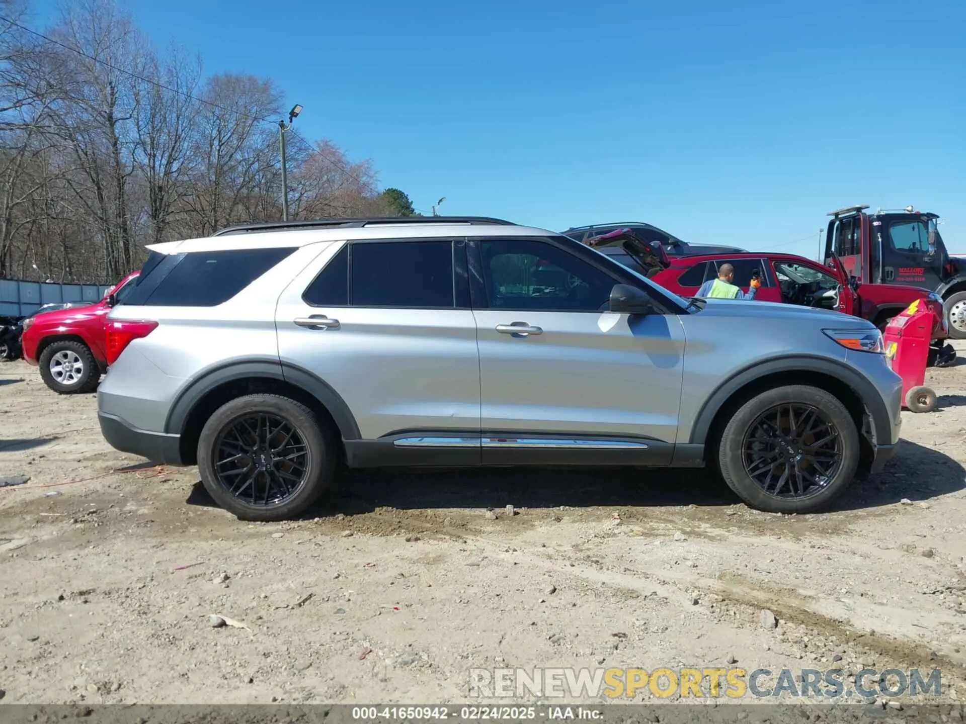 13 Photograph of a damaged car 1FMSK7DH8LGA09516 FORD EXPLORER 2020