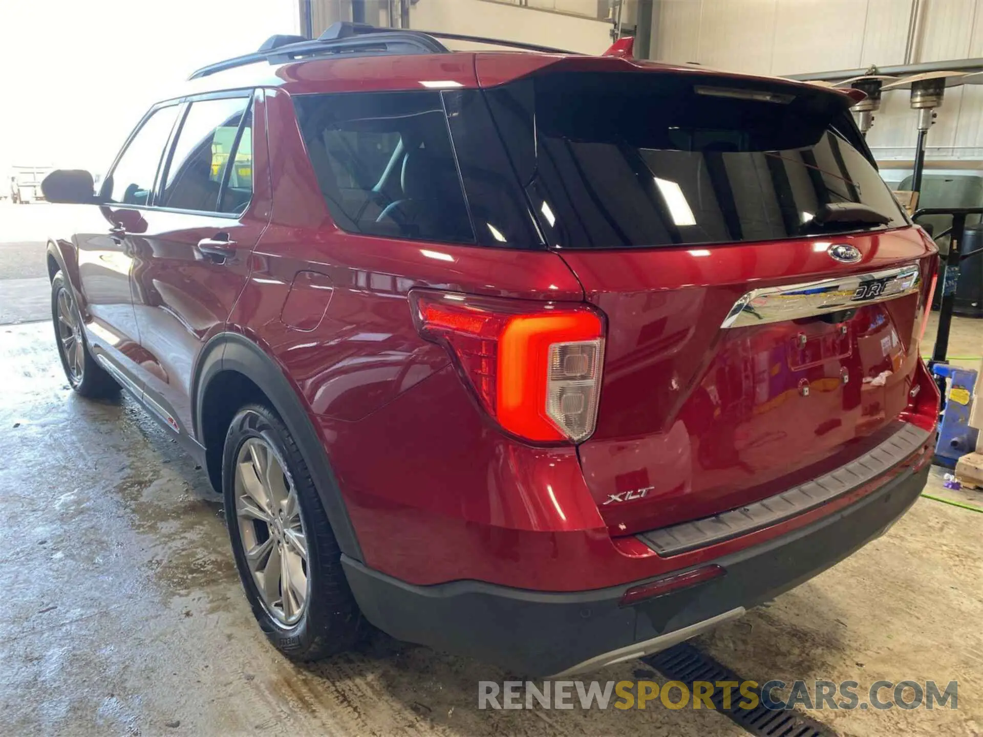 25 Photograph of a damaged car 1FMSK7DH8LGA94194 FORD EXPLORER 2020