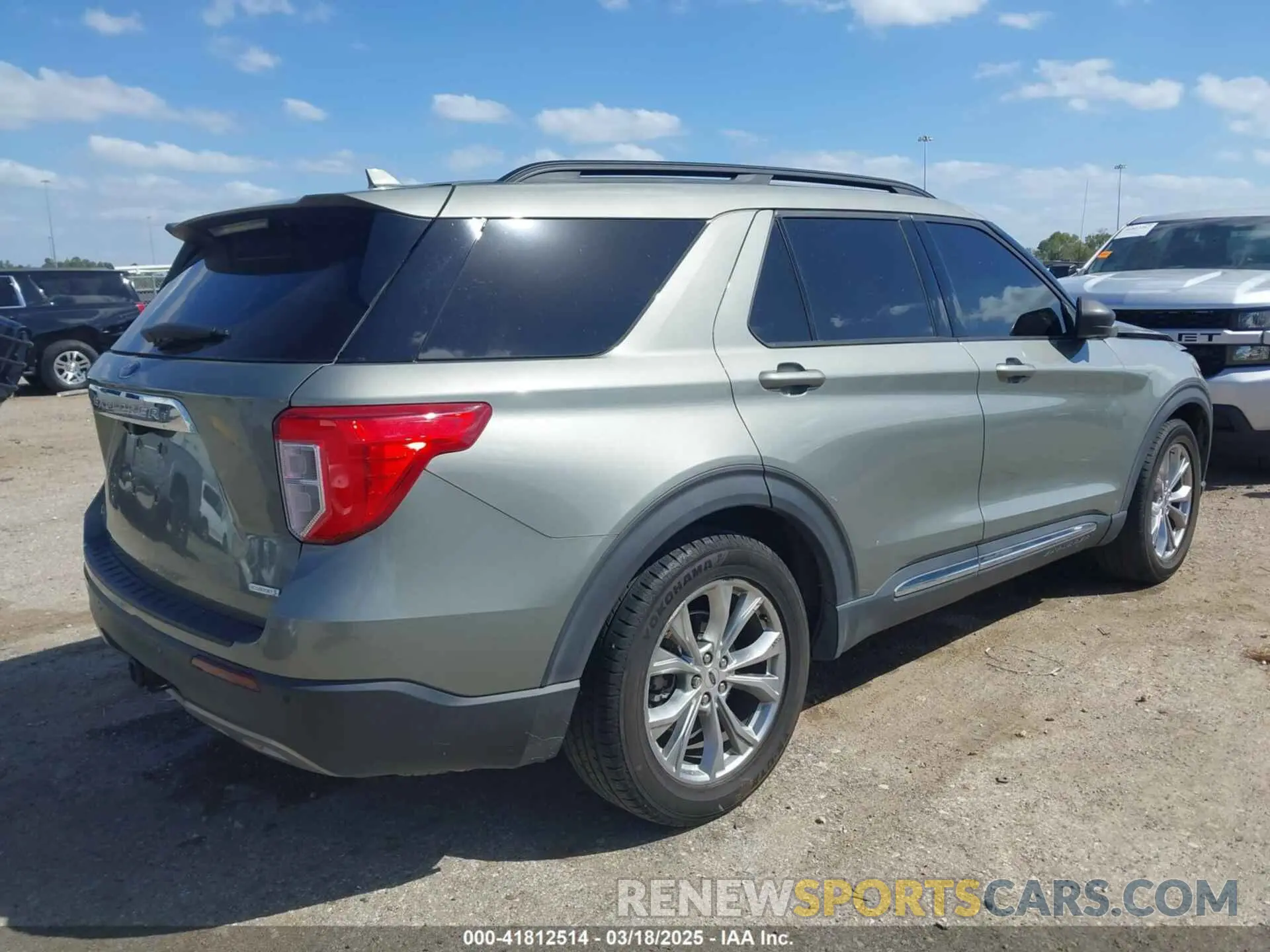 4 Photograph of a damaged car 1FMSK7DH9LGB92568 FORD EXPLORER 2020
