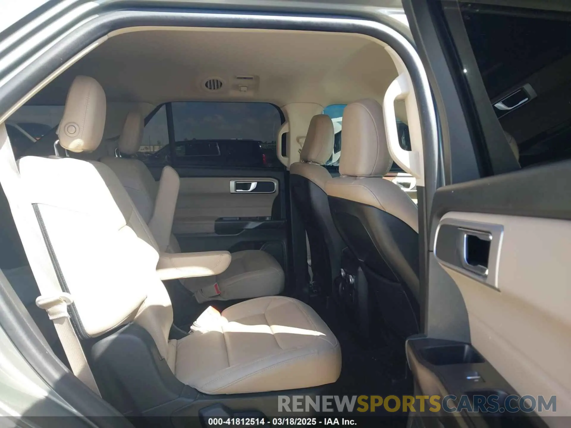 8 Photograph of a damaged car 1FMSK7DH9LGB92568 FORD EXPLORER 2020