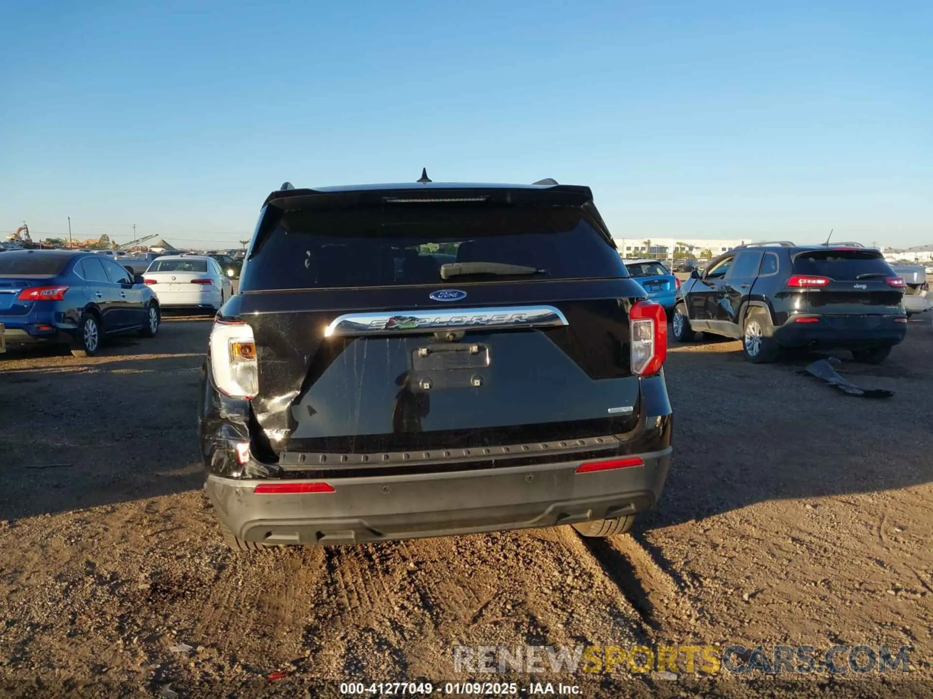 17 Photograph of a damaged car 1FMSK7DH9LGC47794 FORD EXPLORER 2020
