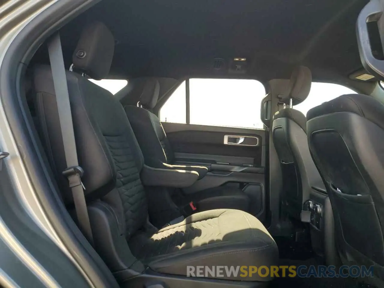 11 Photograph of a damaged car 1FMSK7DHXLGA26821 FORD EXPLORER 2020