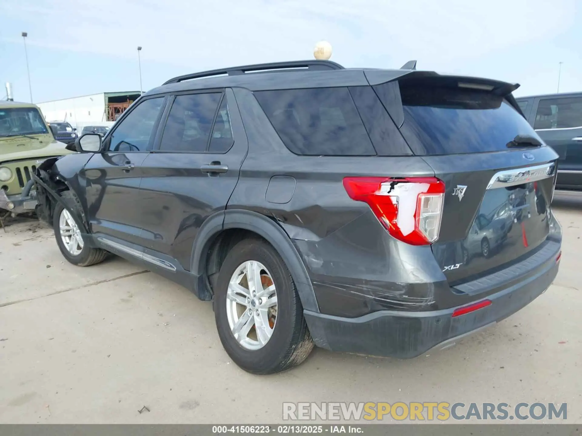 3 Photograph of a damaged car 1FMSK7DHXLGA88994 FORD EXPLORER 2020