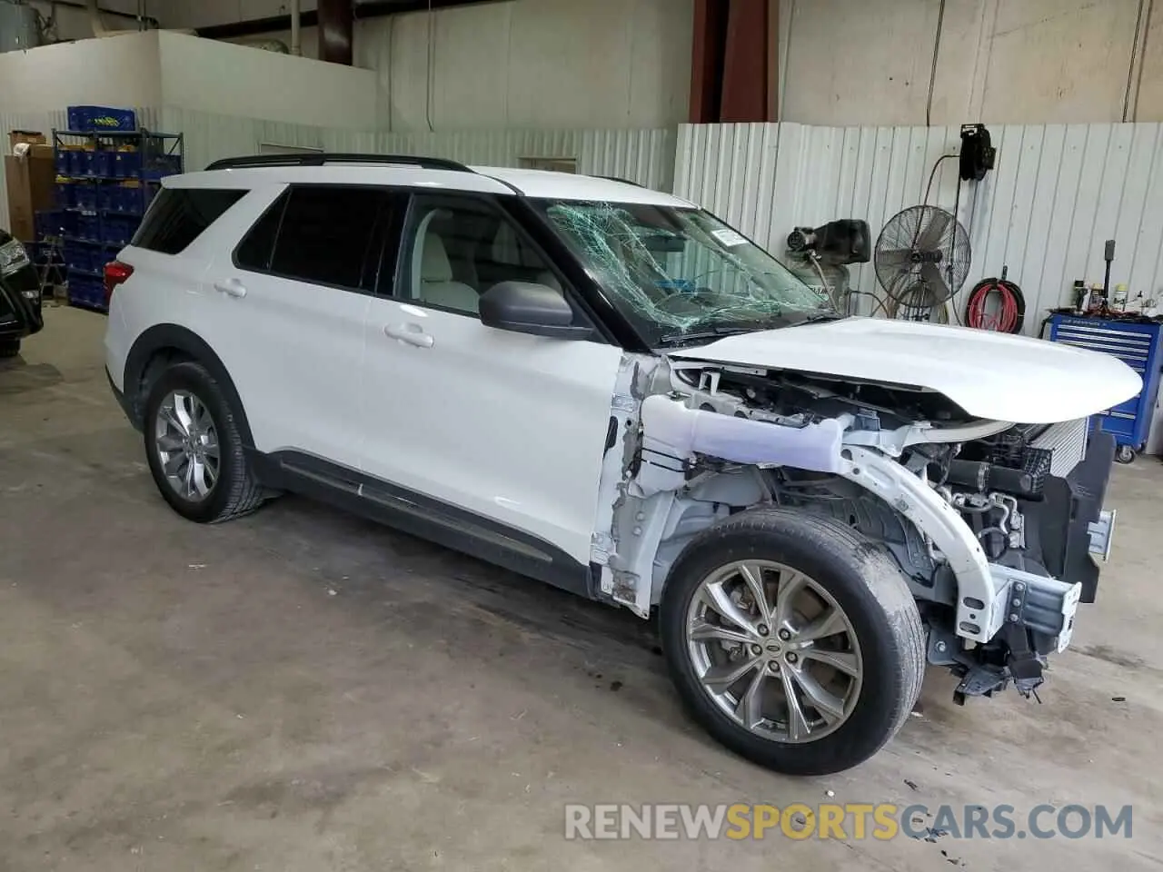4 Photograph of a damaged car 1FMSK7DHXLGC74728 FORD EXPLORER 2020