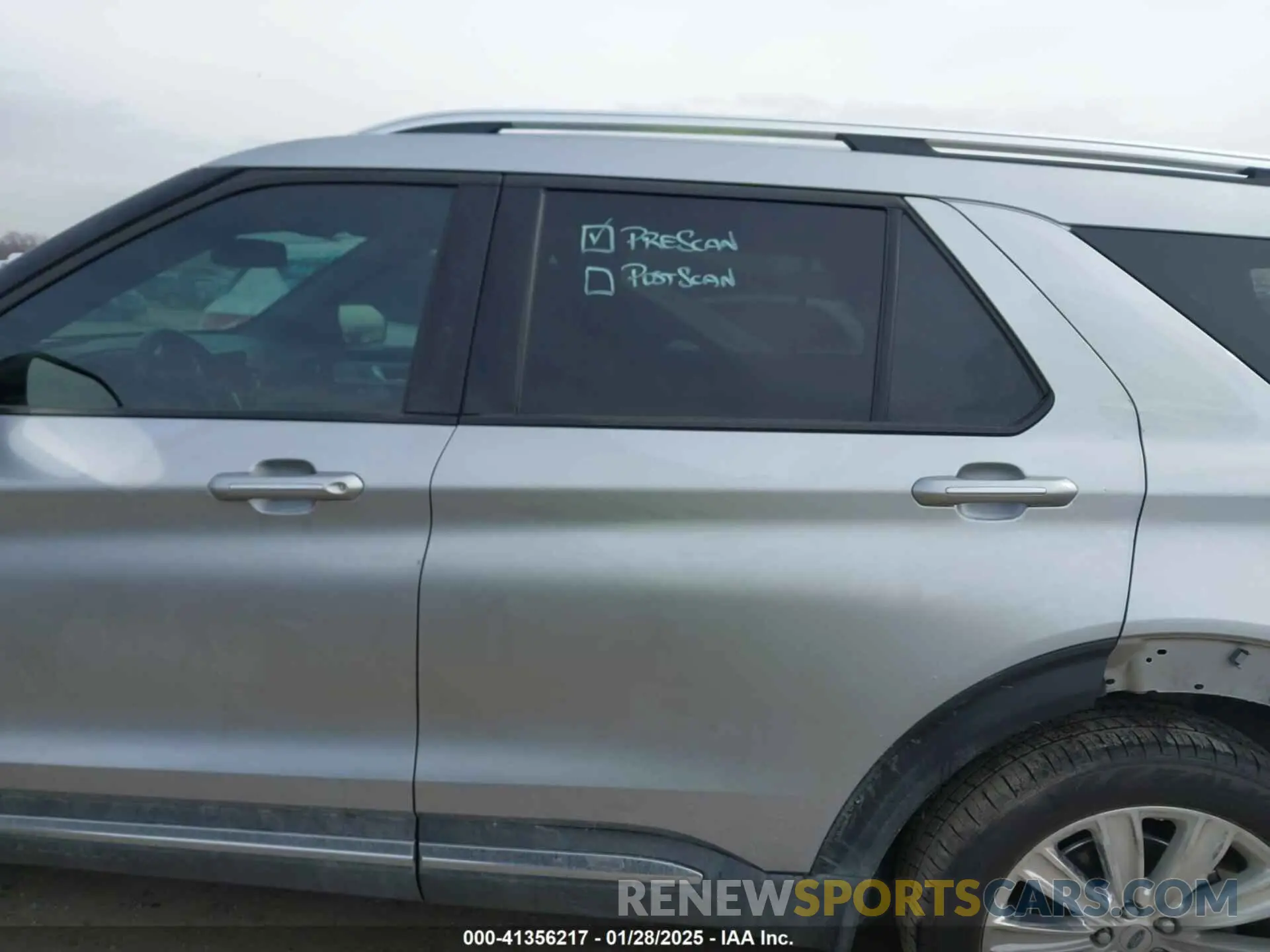 14 Photograph of a damaged car 1FMSK7FH4LGA26472 FORD EXPLORER 2020