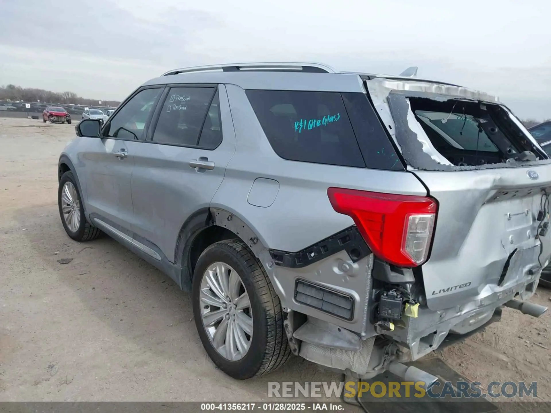 3 Photograph of a damaged car 1FMSK7FH4LGA26472 FORD EXPLORER 2020