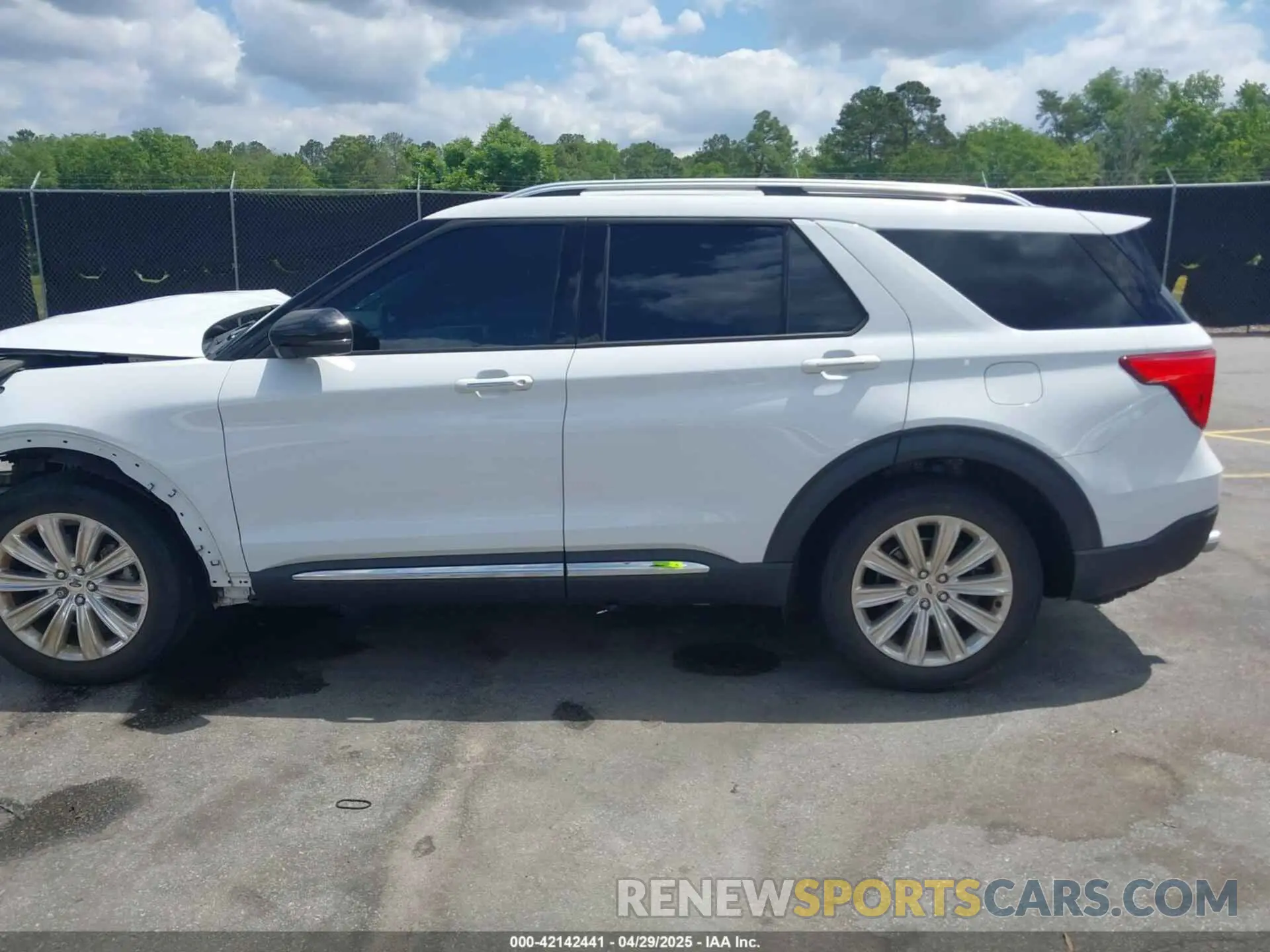 14 Photograph of a damaged car 1FMSK7FH4LGA43109 FORD EXPLORER 2020