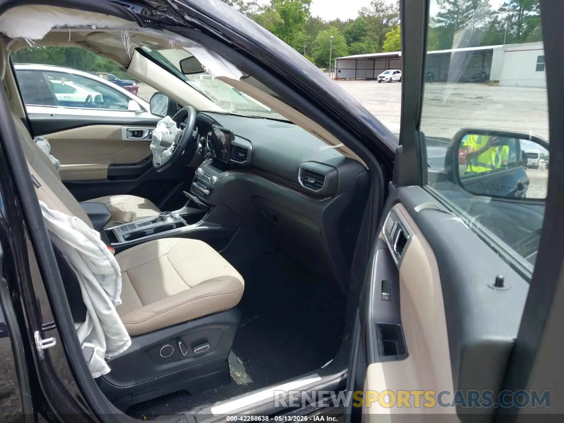 5 Photograph of a damaged car 1FMSK7FH5LGB26659 FORD EXPLORER 2020