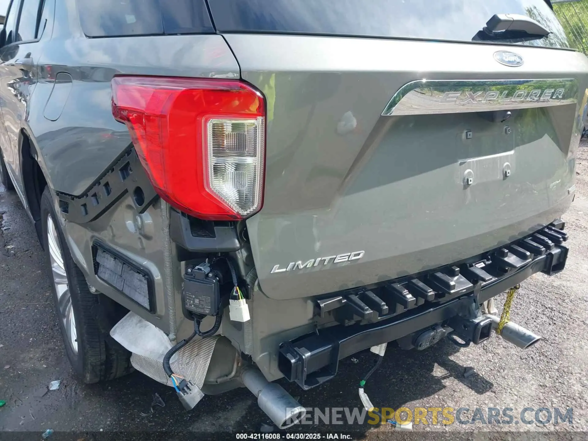 18 Photograph of a damaged car 1FMSK7FH7LGA27342 FORD EXPLORER 2020