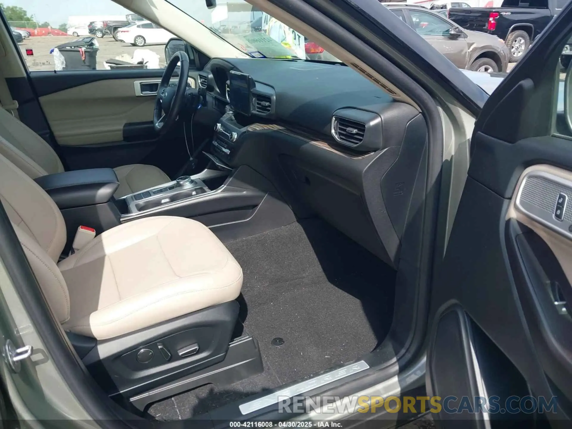 5 Photograph of a damaged car 1FMSK7FH7LGA27342 FORD EXPLORER 2020
