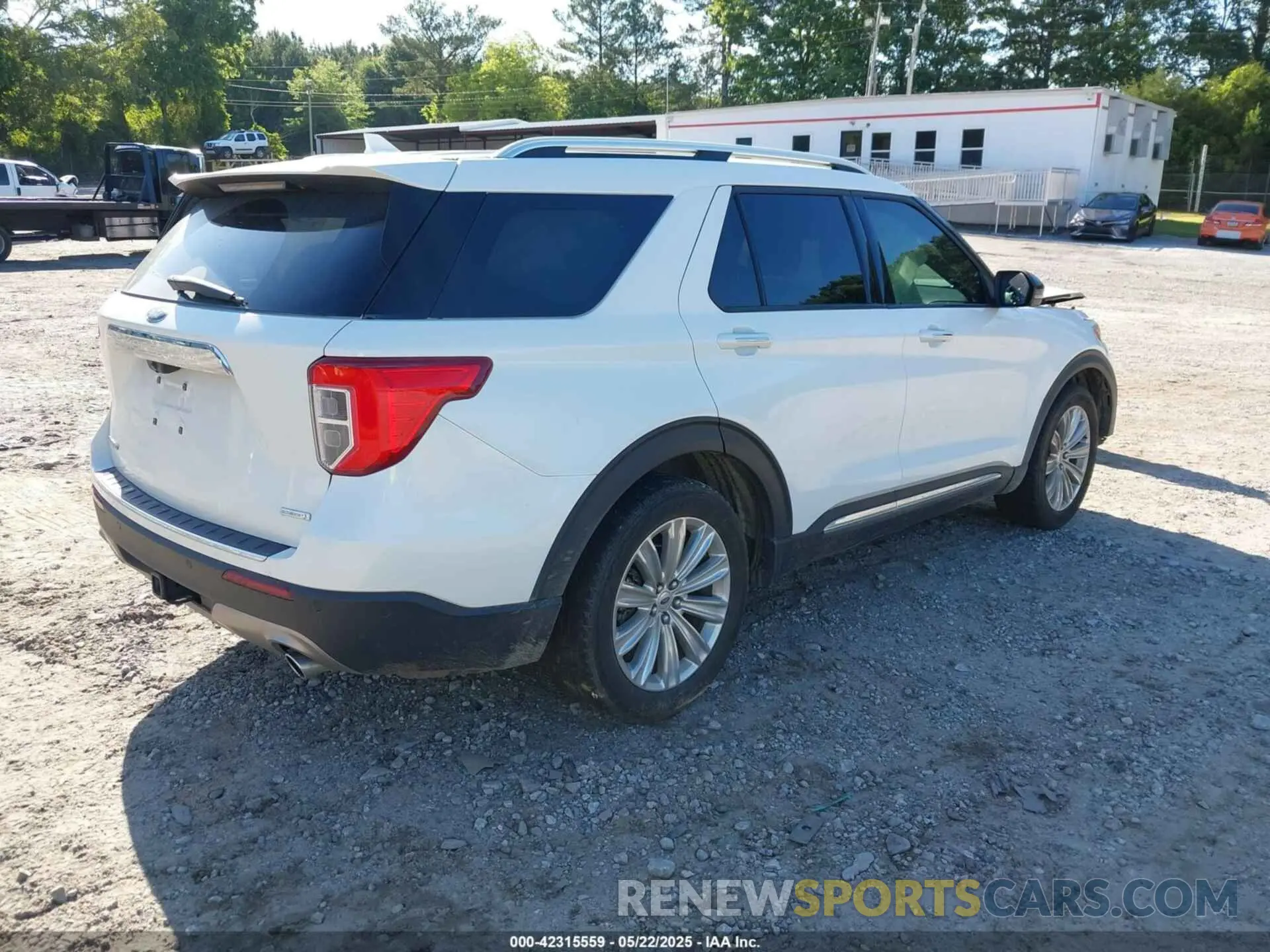 4 Photograph of a damaged car 1FMSK7FH8LGA09996 FORD EXPLORER 2020